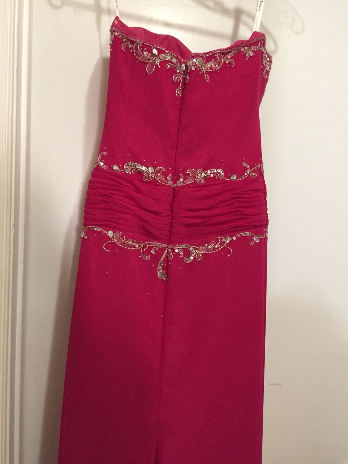 Pink dress size 8 Prom Formal dress Long (Returns accepted).
