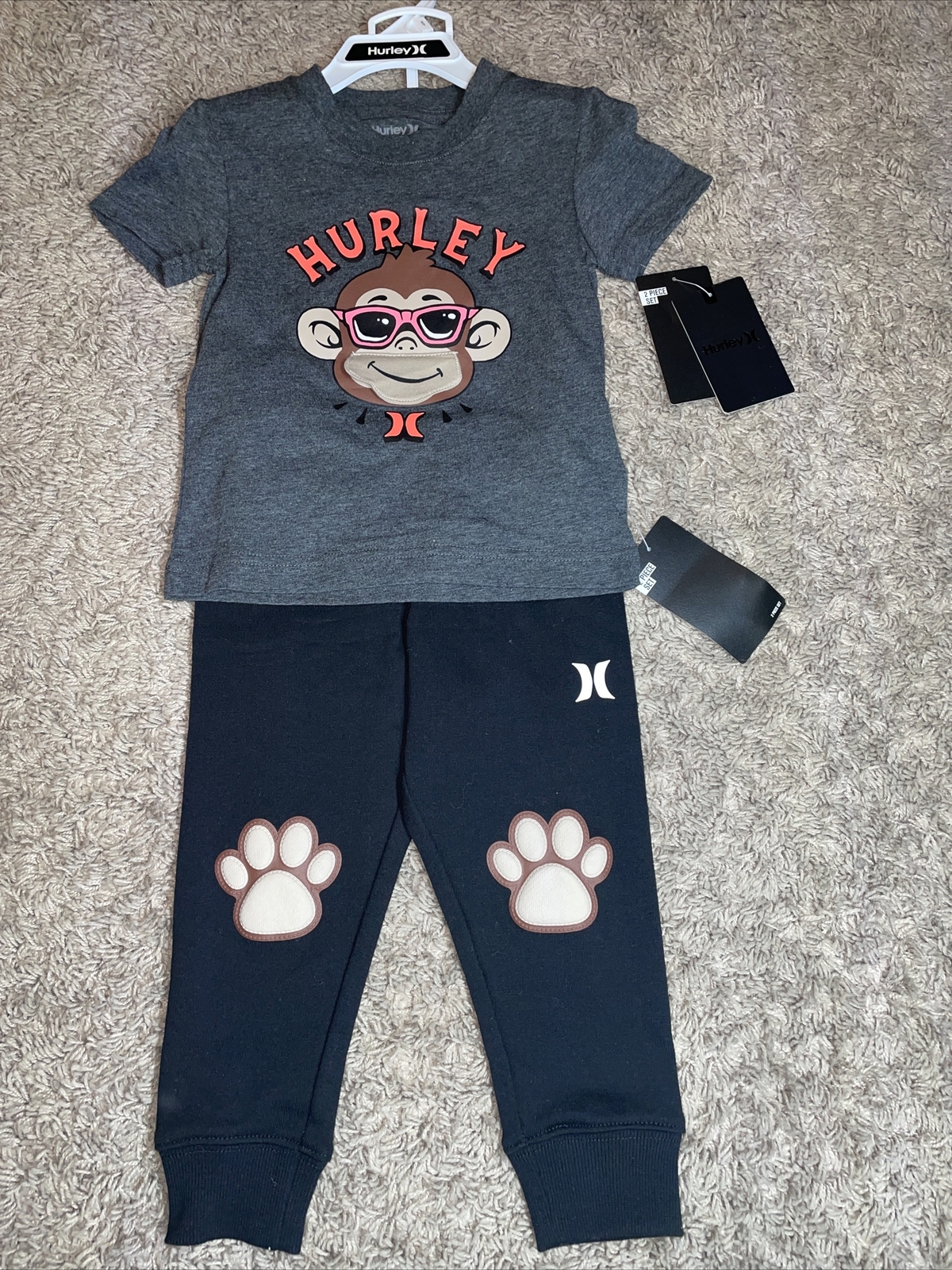 NWT Boy’s Hurley 2 Piece Gray Shirt and Black Pants Set Size 12mos MSRP $38.00