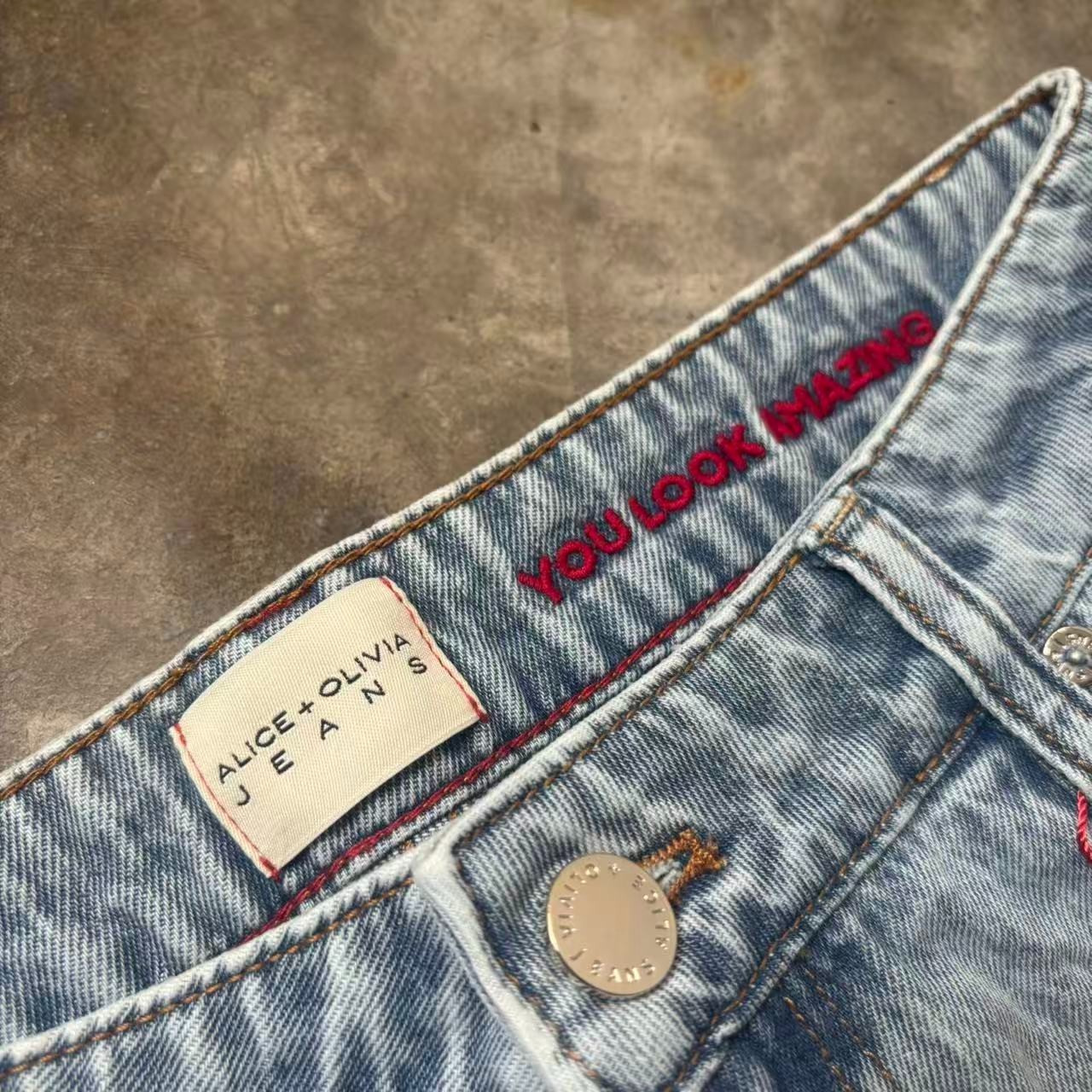 Alice+Olivia 2026SS AMAZING EMBROIDERED JEAN