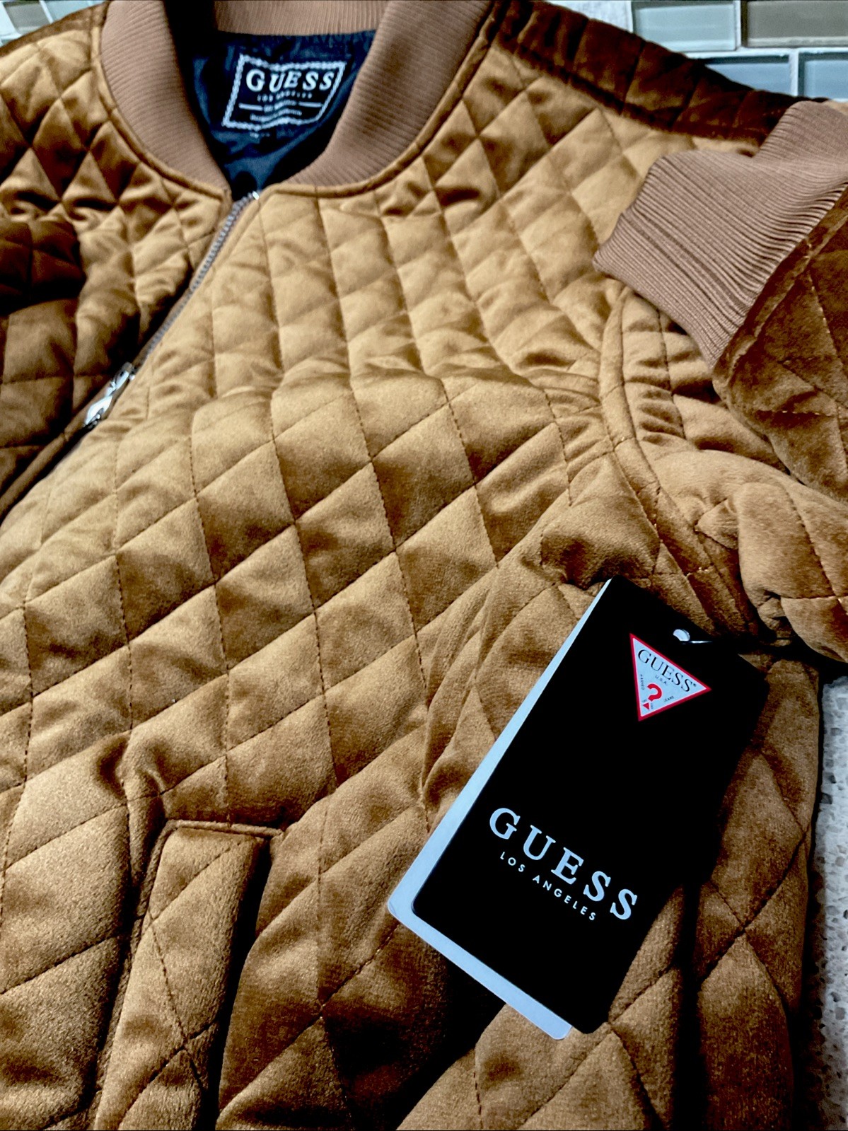 Mens Guess Jacket Velvet Quilted Full Zip Bomber Sz XXL Muted Gold 48×28” New