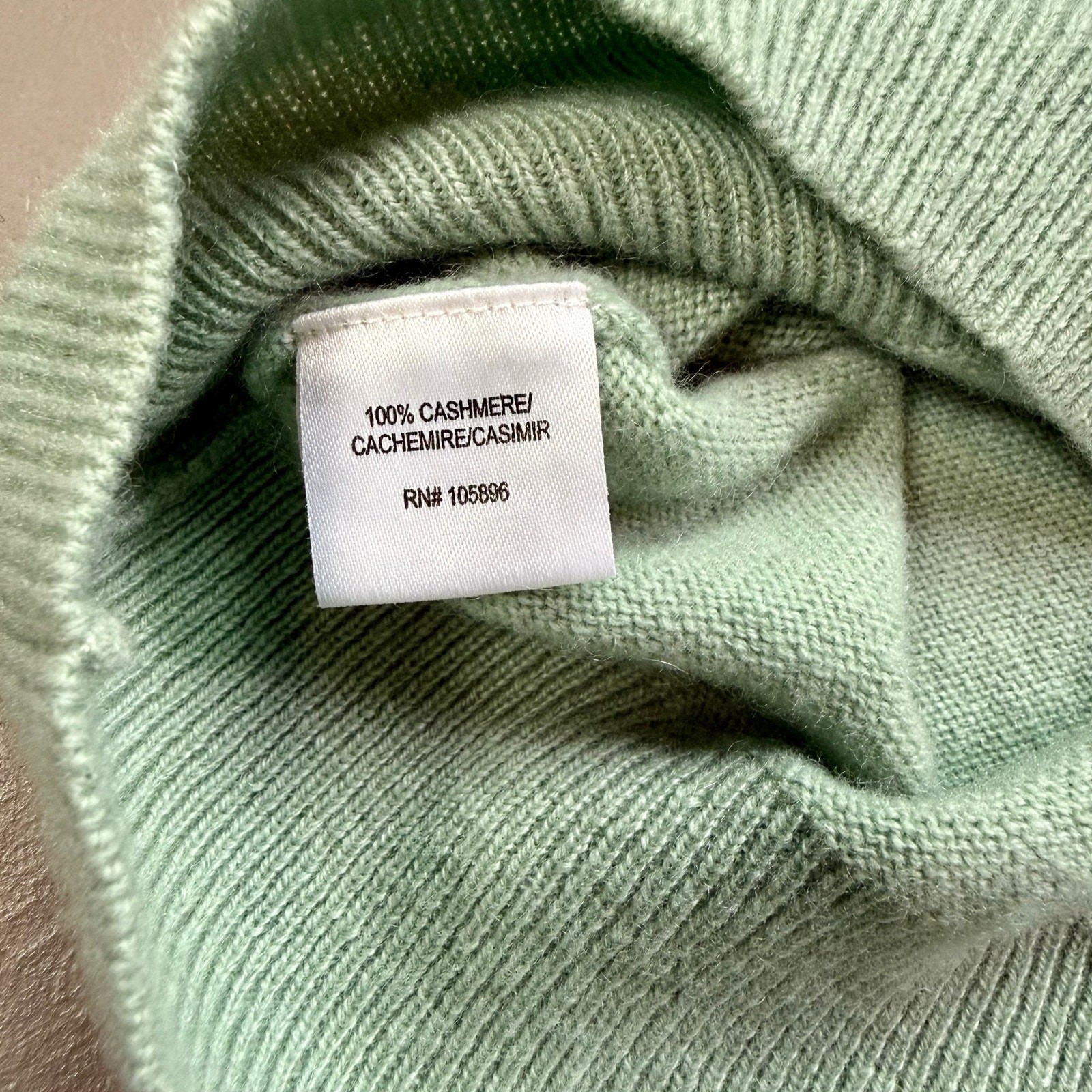 Worth New York 100% Cashmere Sweater Top Peter Pan Collar Mint Green Petite