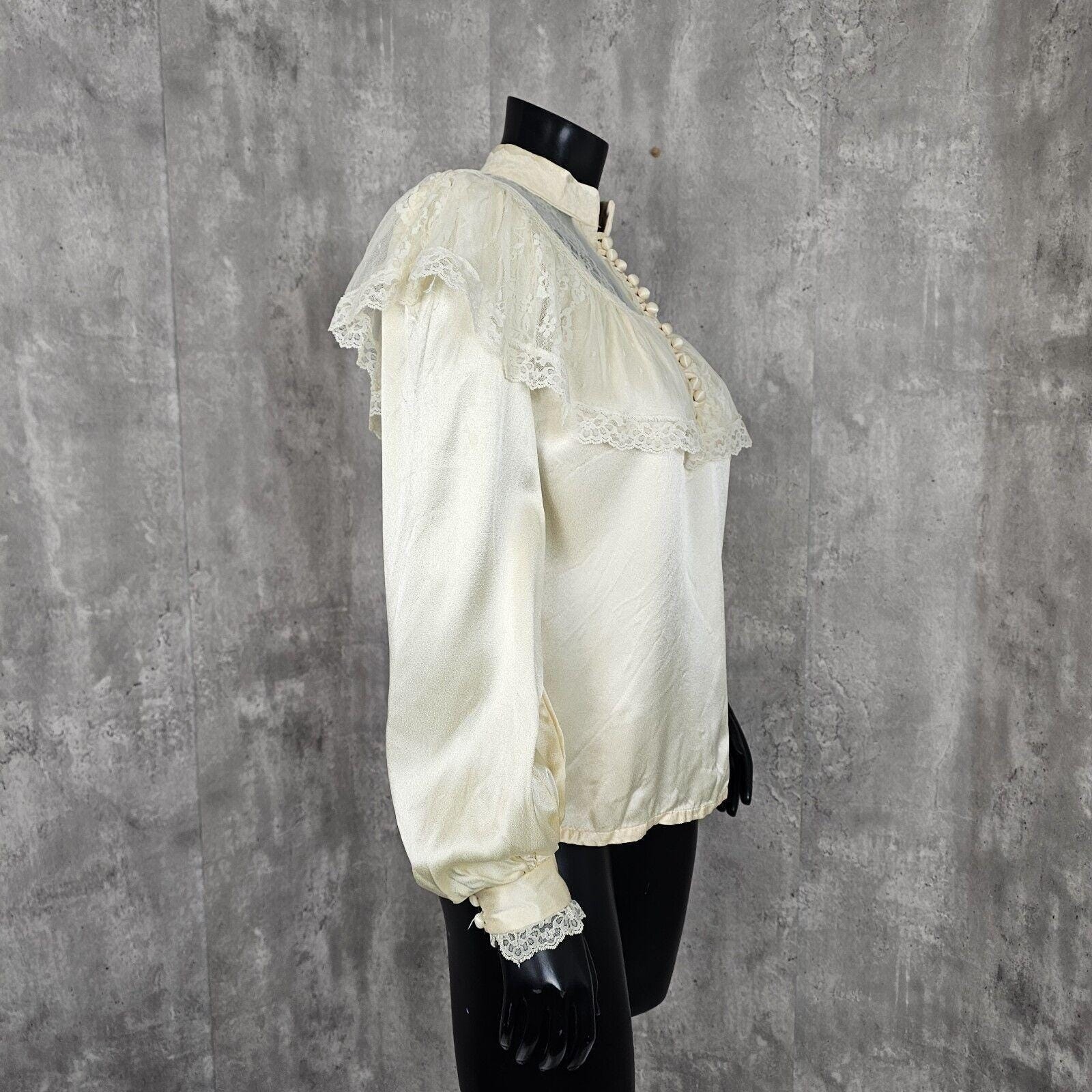 Vintage 70s 80s Gunne Sax Ivory Lace Victorian Prairie Blouse Cottagecore