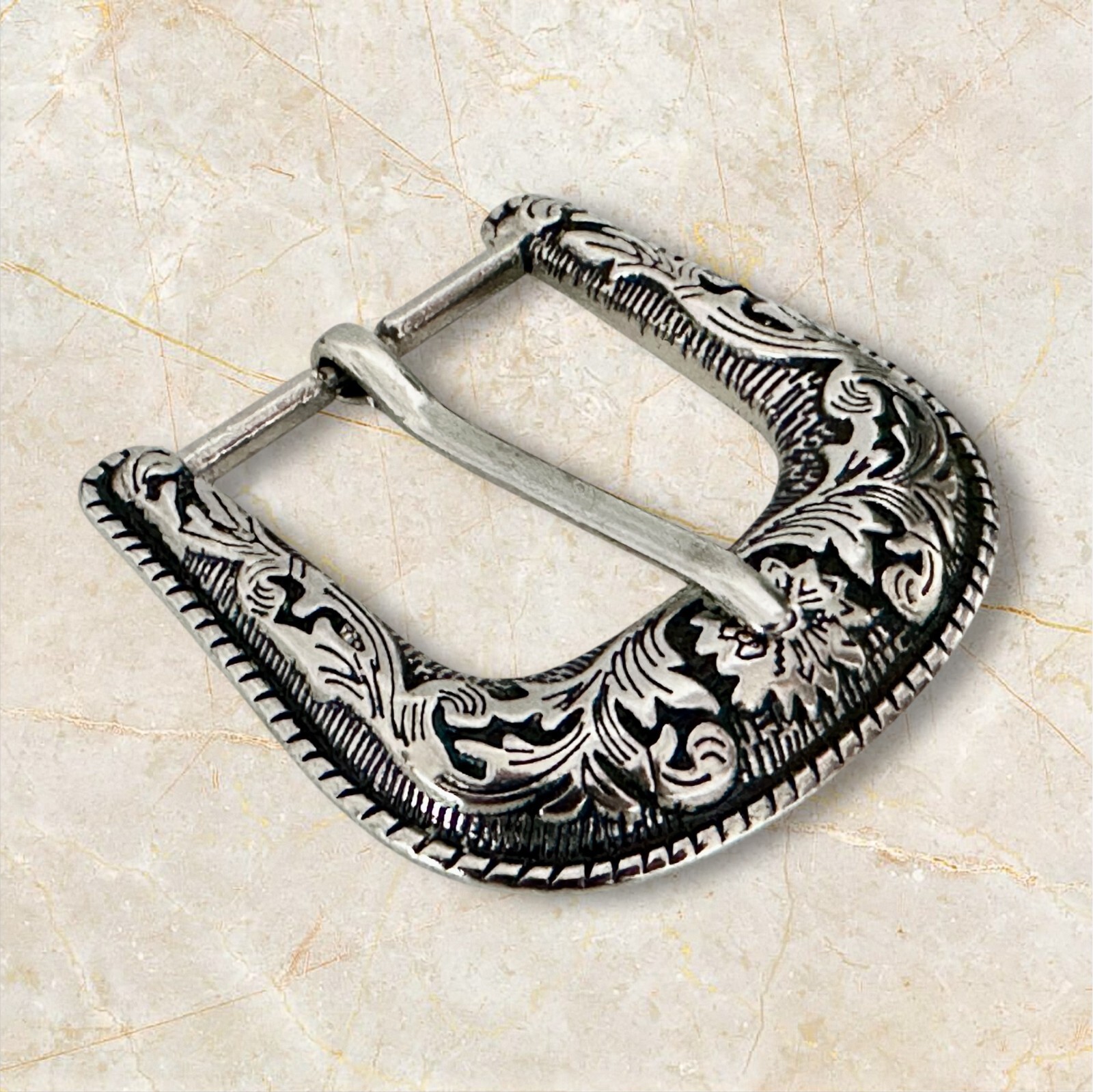 Western Cowboy Silver Flower Engraved Belt Pin Buckle Fits 1-1/2″ Strap