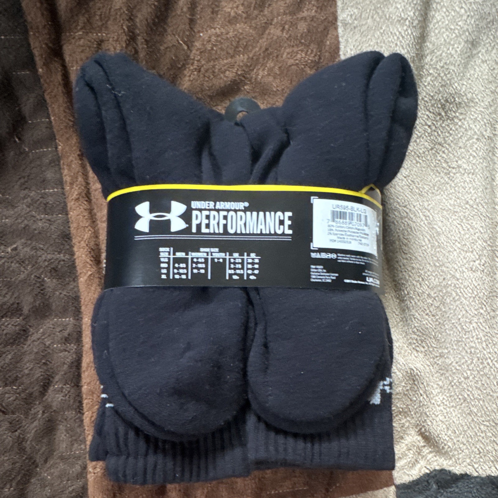Under Armour Performance Crew Socks Logo Solid Black Men LG 6 Pairs