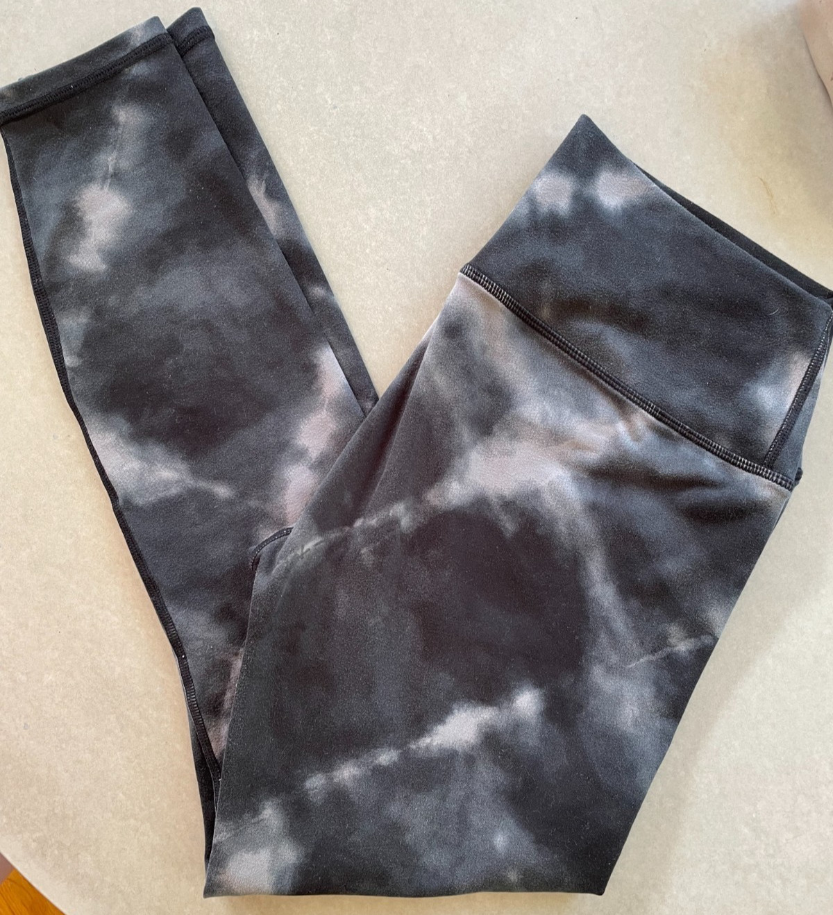 Varley Luna High Rise 7/8 Leggings – Black & Grey Pattern