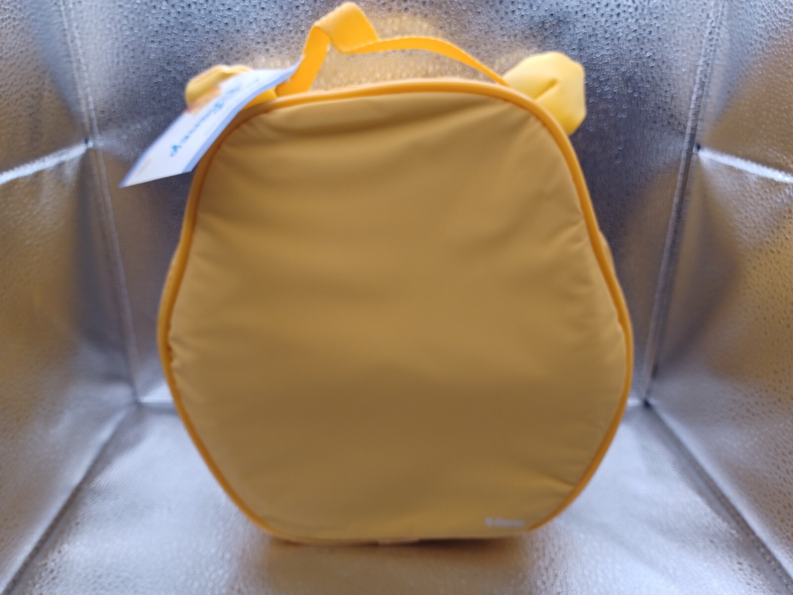 DISNEY WINNIE THE POOH HEAD PLUSH LUNCH BAG WITH ZIPPED POCKET BRAND NEW RARE