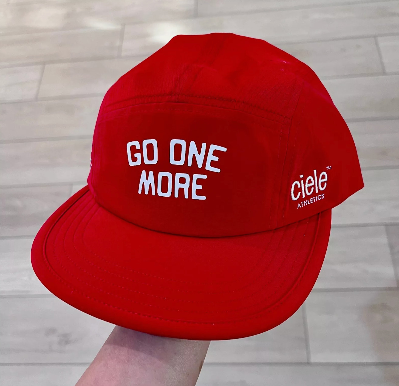 GO ONE MORE Running Hat NWT Ciele Limited