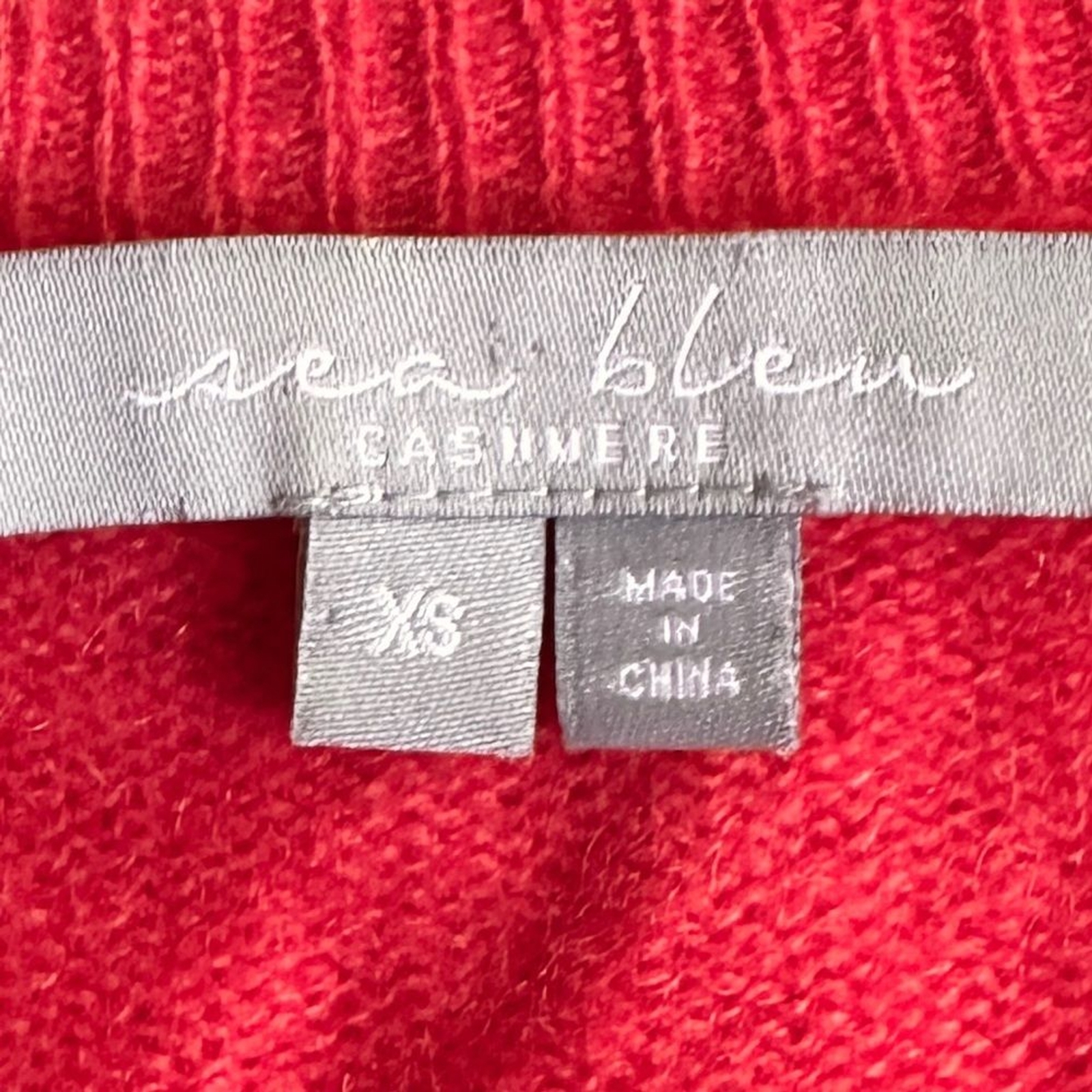 Sea Bleu Cashmere Crewneck Sweater XS Coral Red 100% Cashmere Ribbed