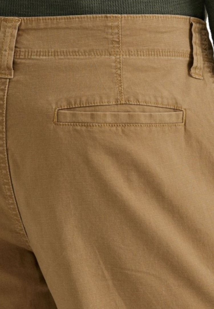 Men’s Wrangler 10 in. Relaxed Fit RipStop Cargo Shorts w/ Stretch CHOOSE SIZES