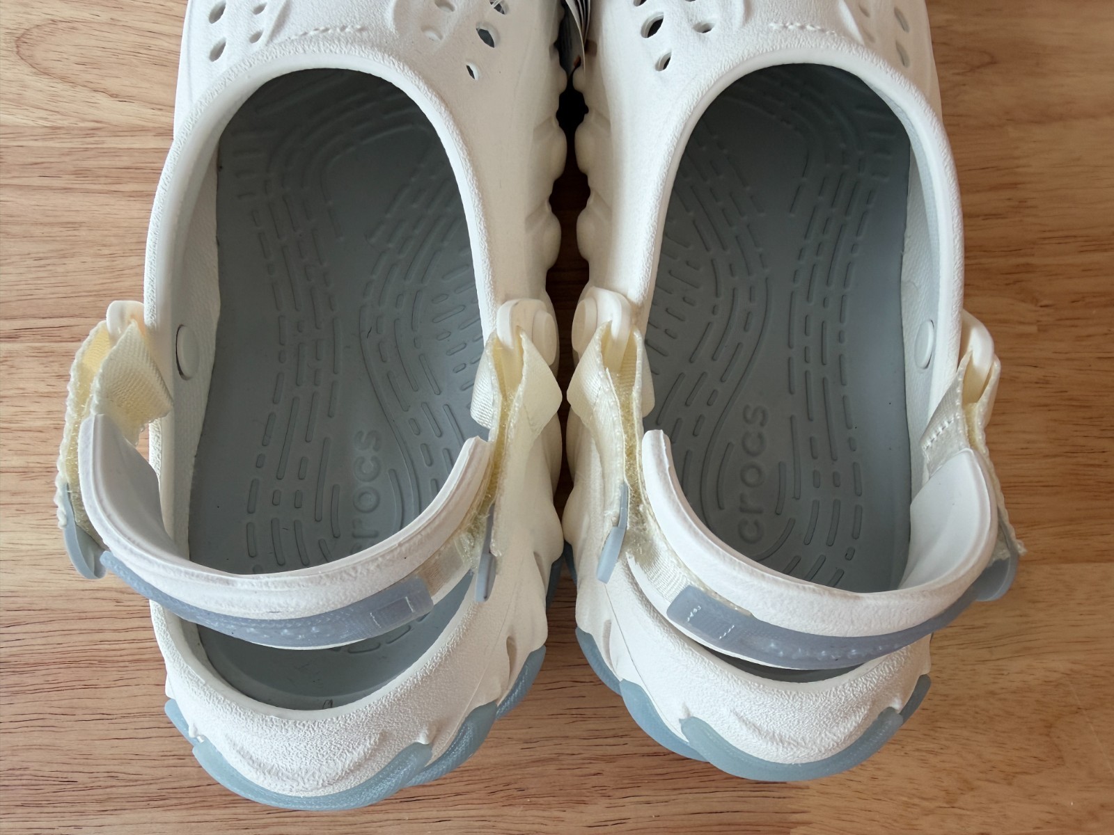 Crocs Echo Icey Ro Clog Bone White Blue Translucent Sole 211458-0WV W8 / M6 NWT