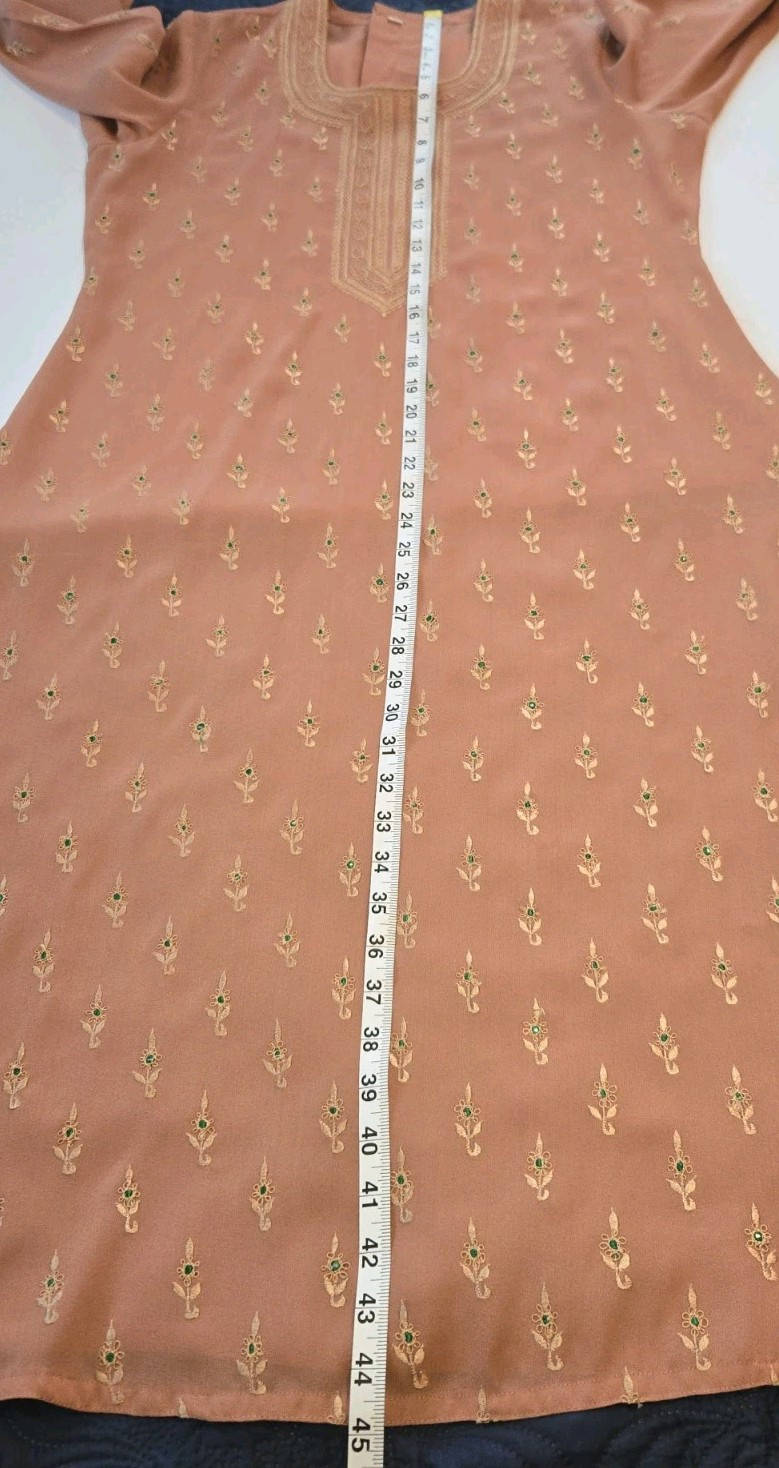 Peach Kurta Semi Sheer Size 38 Gota/Zari Embroidery • Emerald Detail • NWOT