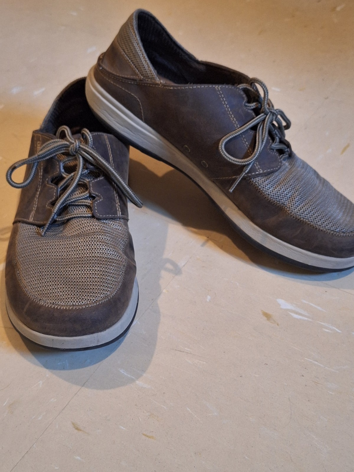 Olukai Makia Lace Leather Mesh Mens Sz 10.5 Boat Shoes Clay Kona Brown 10