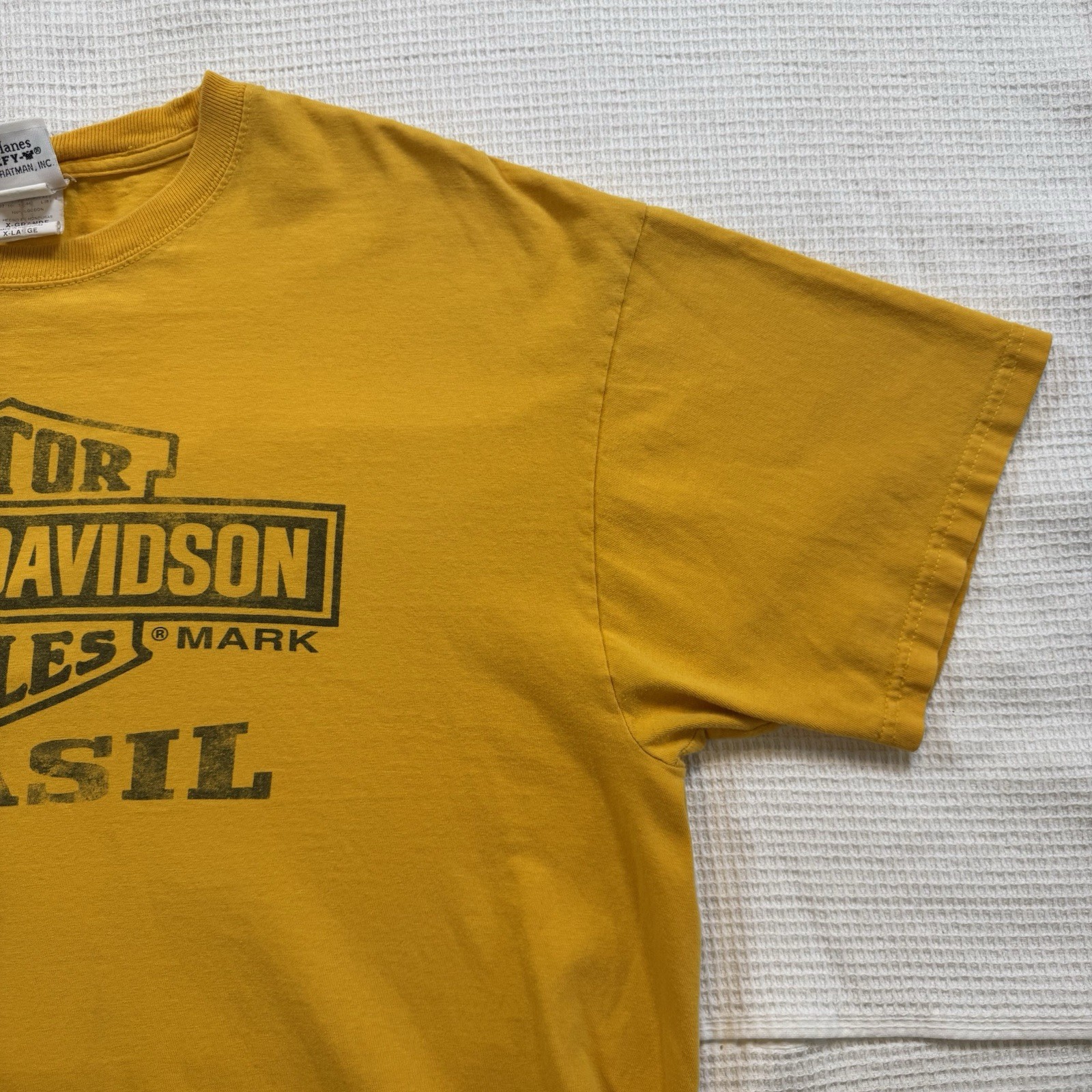 Vintage Harley Davidson T-Shirt Men’s XL Basil Yellow 2011