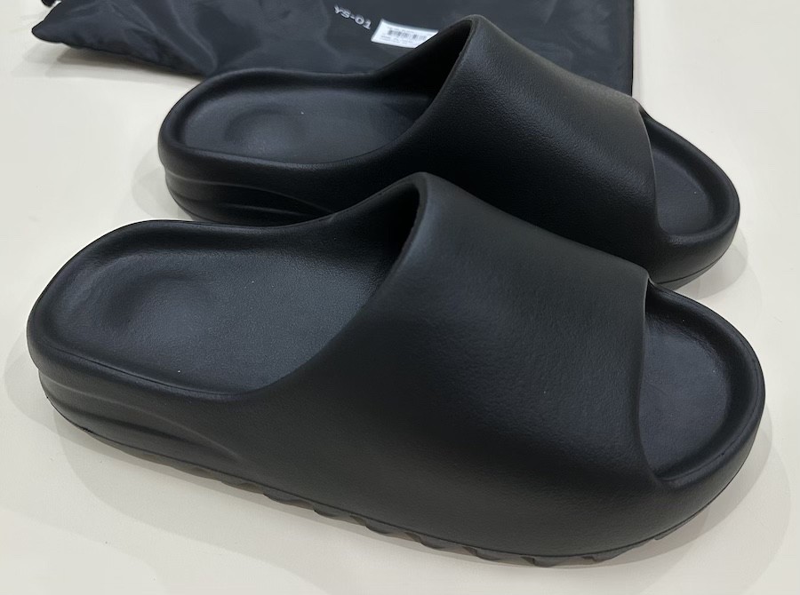 Yeezy Slides Black YS-01 Men’s Size 10