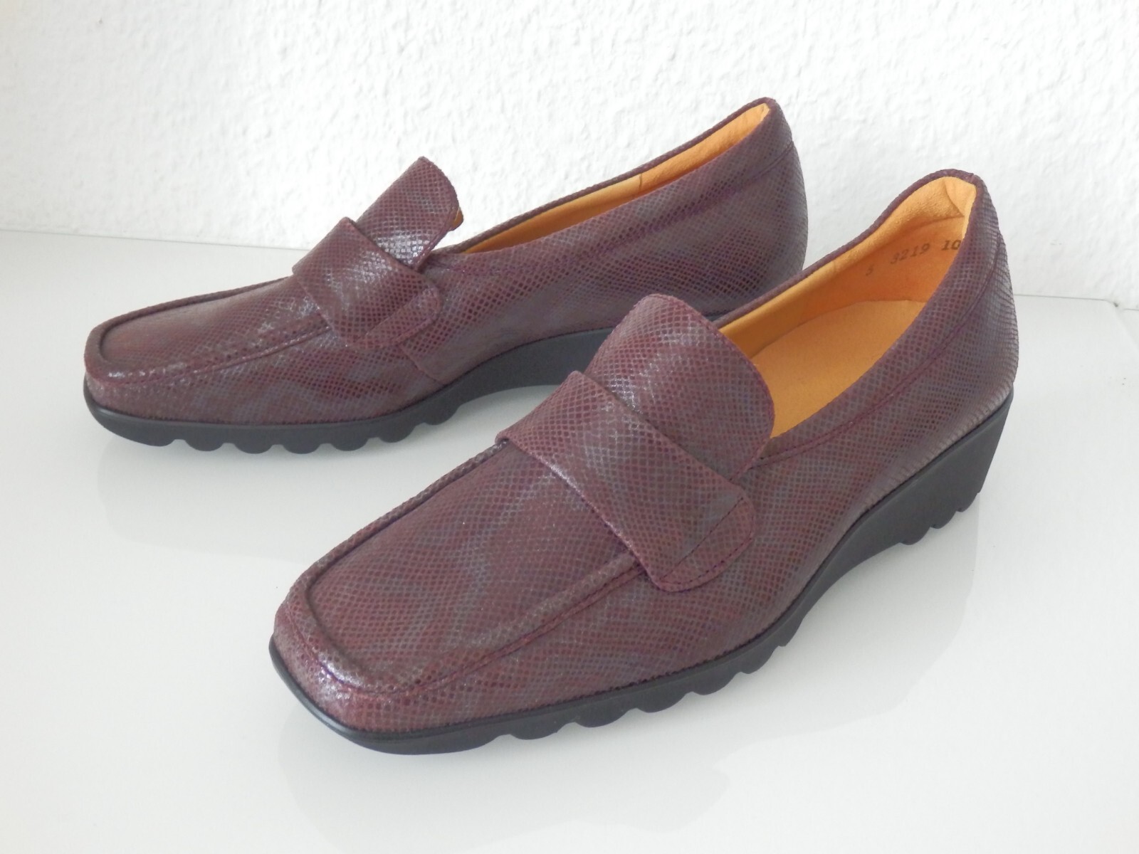 Theresia M. slip on width H size 38 New