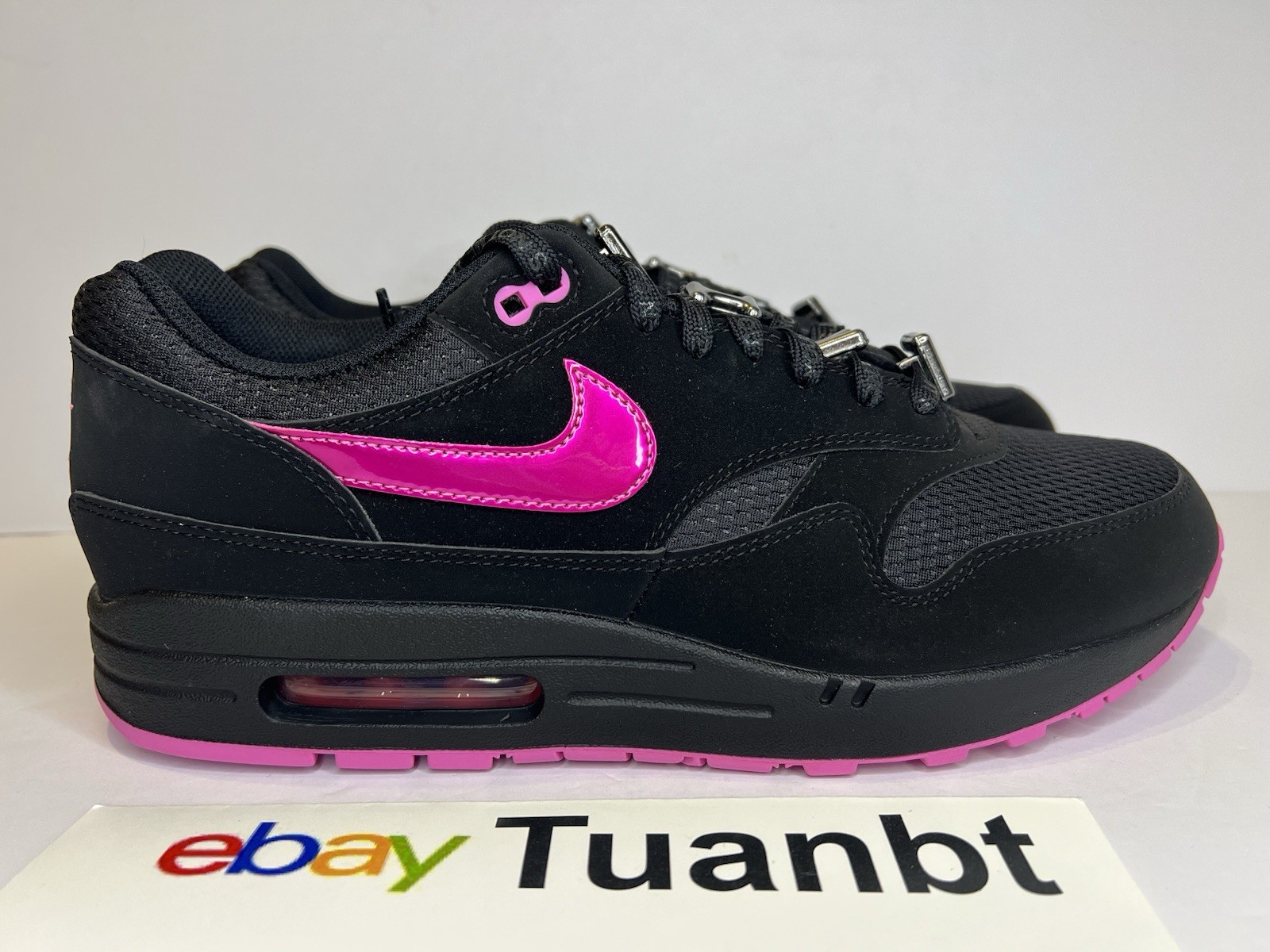 BRAND NEW Nike Air Max 1 PRM Men’s AM1 “Valentine’s Day” Black/Pink HV2302-001