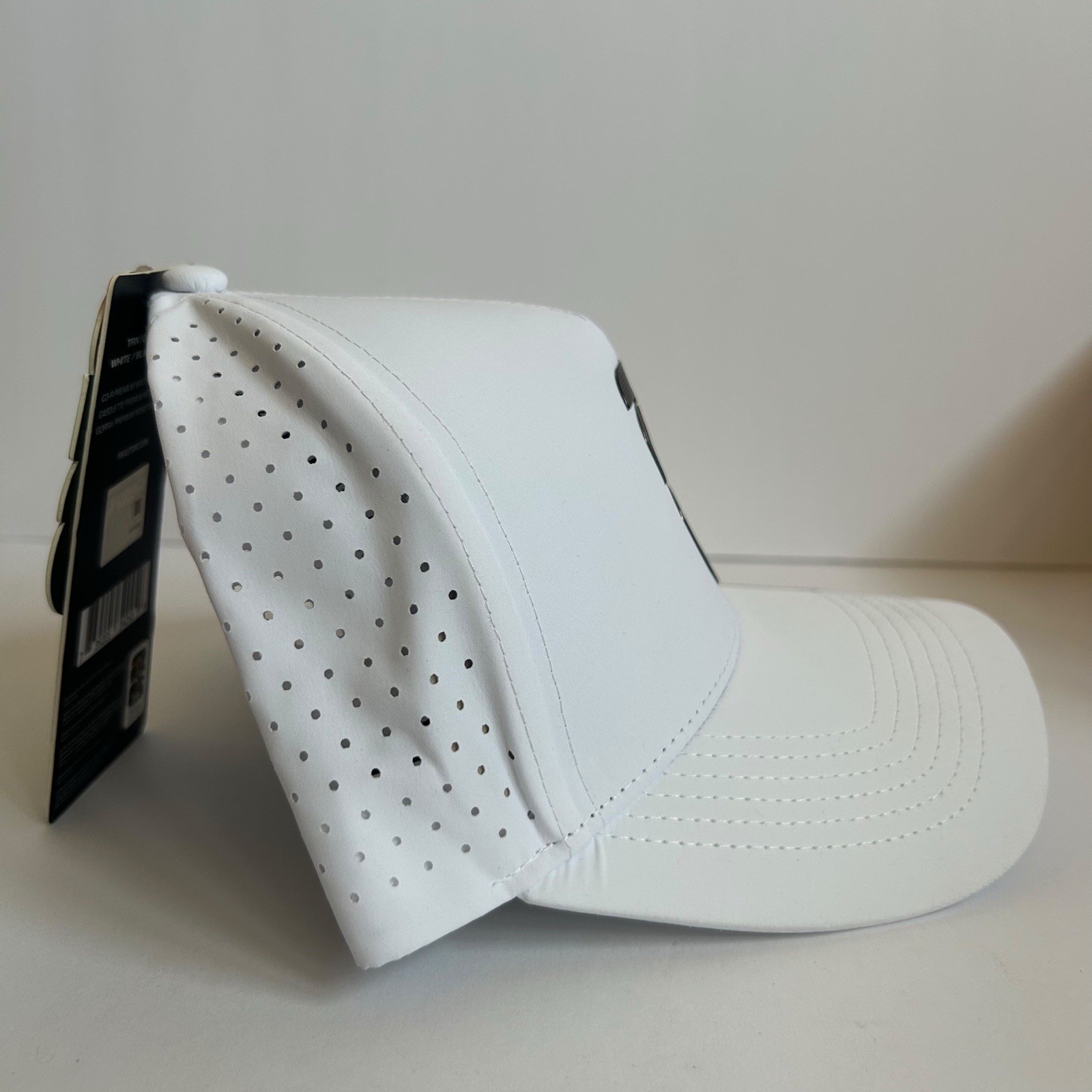Official FIFA World Cup 26 Hat White Laser Perforated Snapback Cap New With Tags