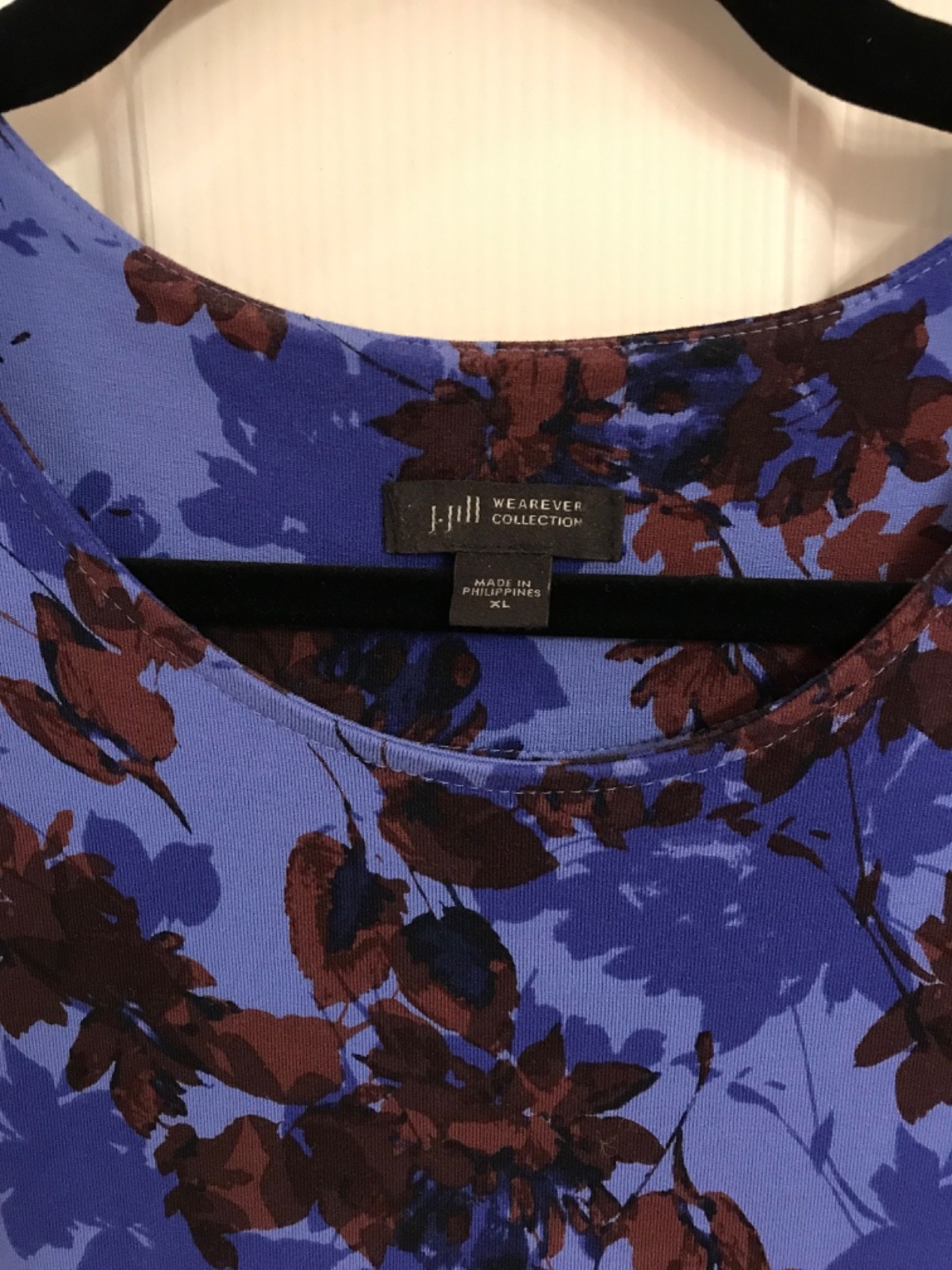 JJill Wearever Collection XL Blue Top Floral