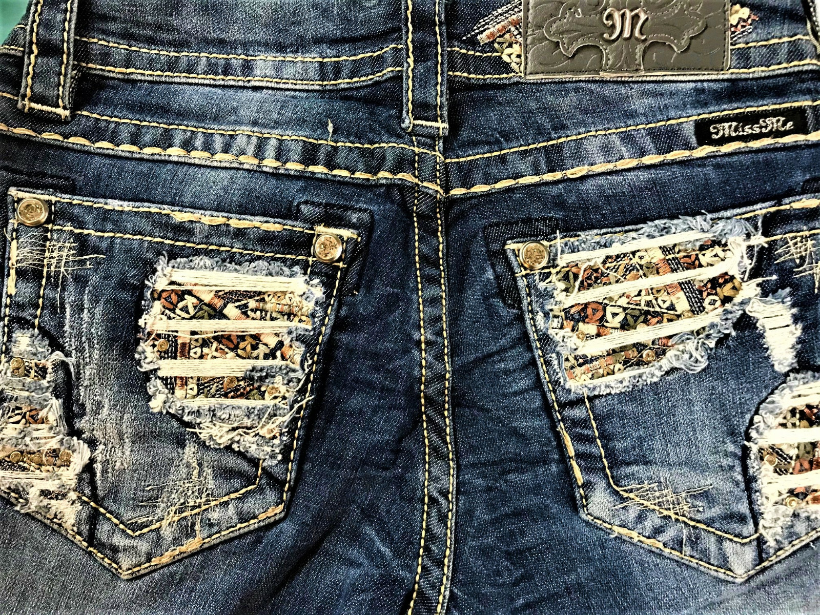 New Womens Miss Me Bootcut Signature Jean 26 27 28 29 30 31 32 33 34 36 R & L