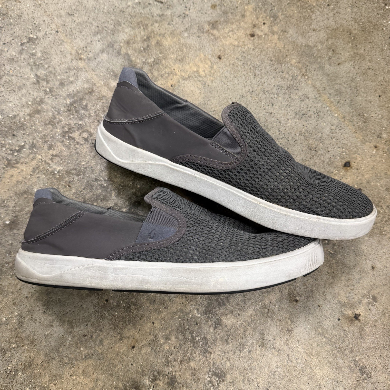Olukai Lae’ahi Slip On Sneakers Shoes Mens 10.5 Grey Gray Mesh Casual