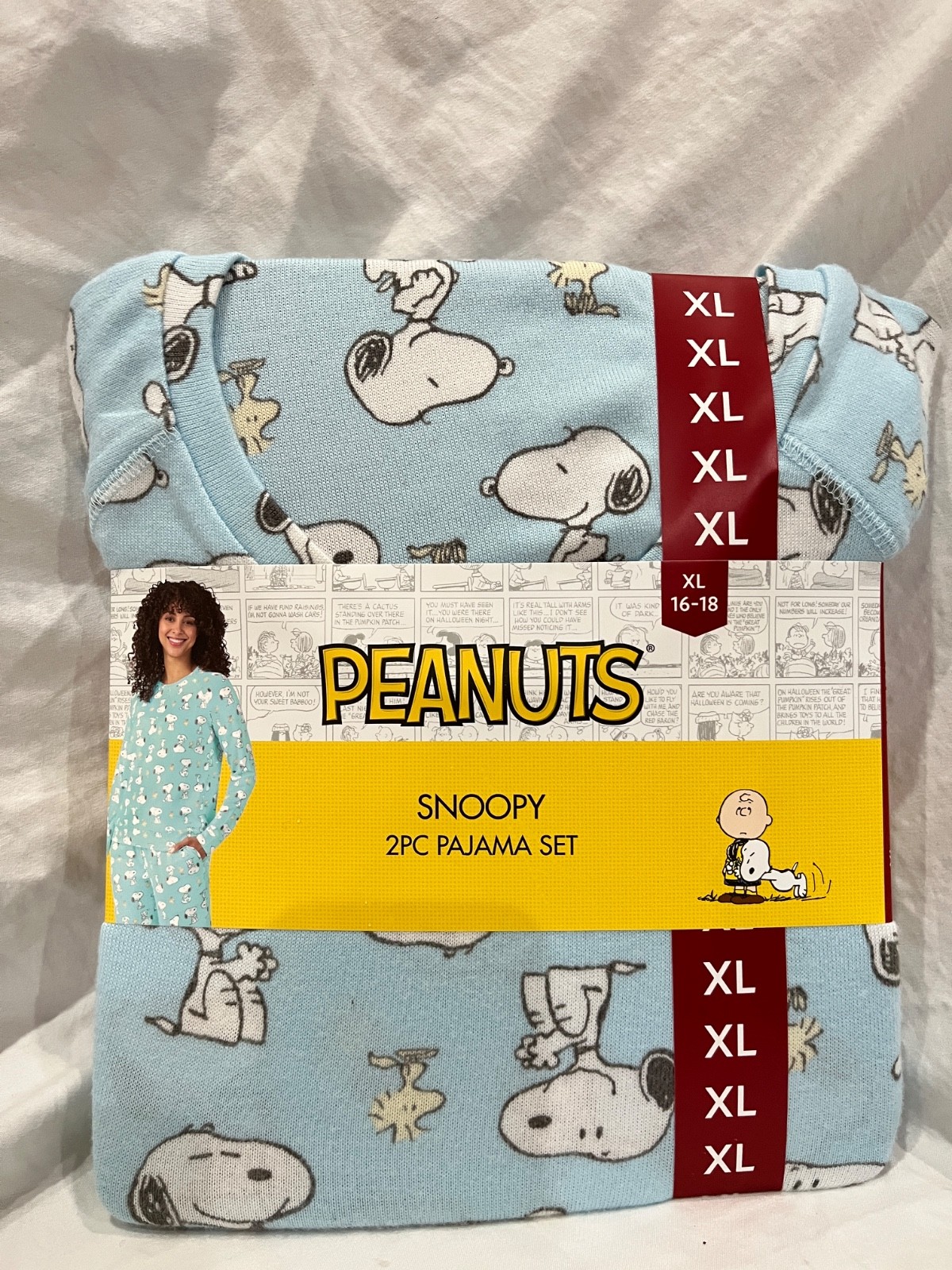 Snoopy Women’s 2-Piece Pullover and Jogger Pajama Set Many Size NEW