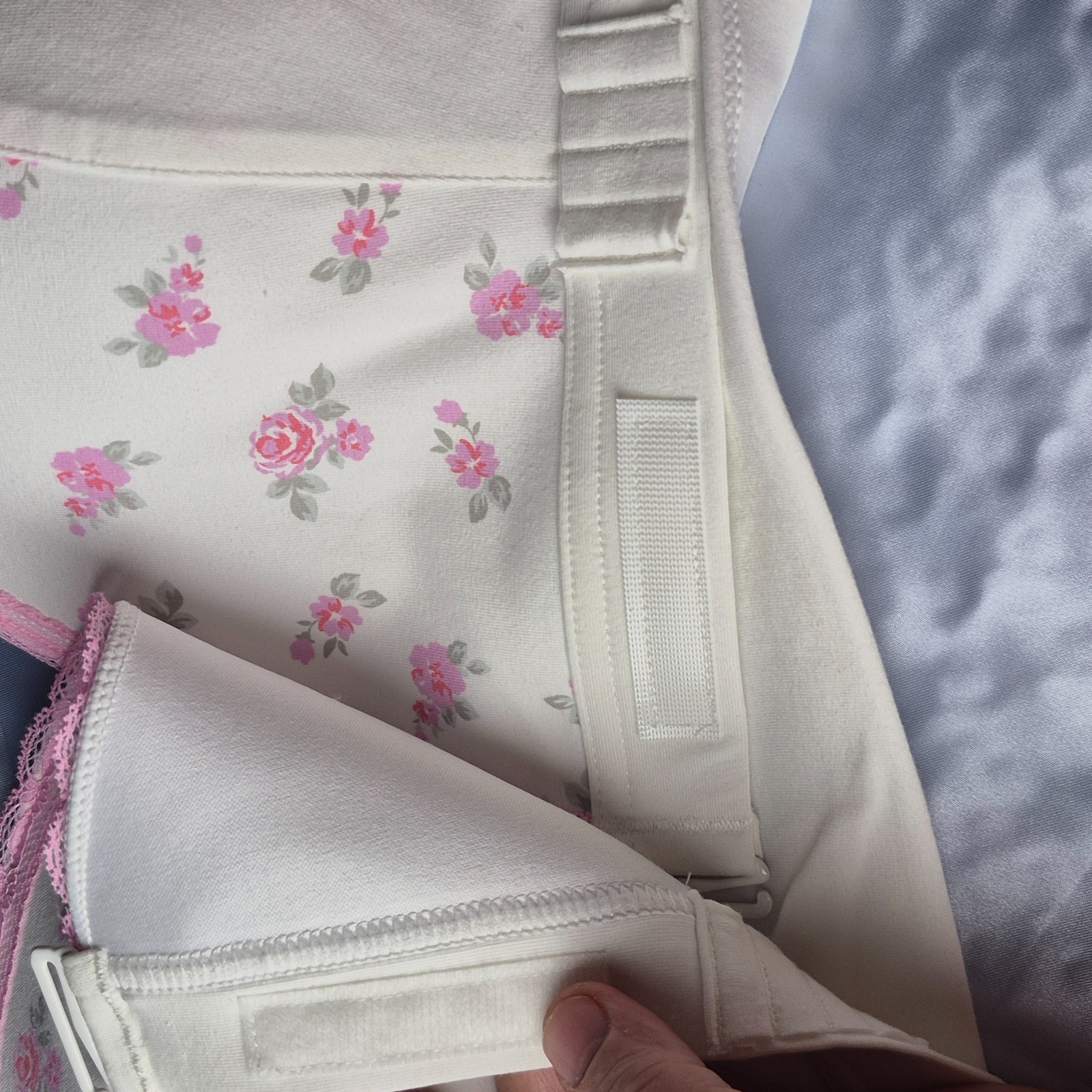 Fiona Bra with extra support for Seniors front closure