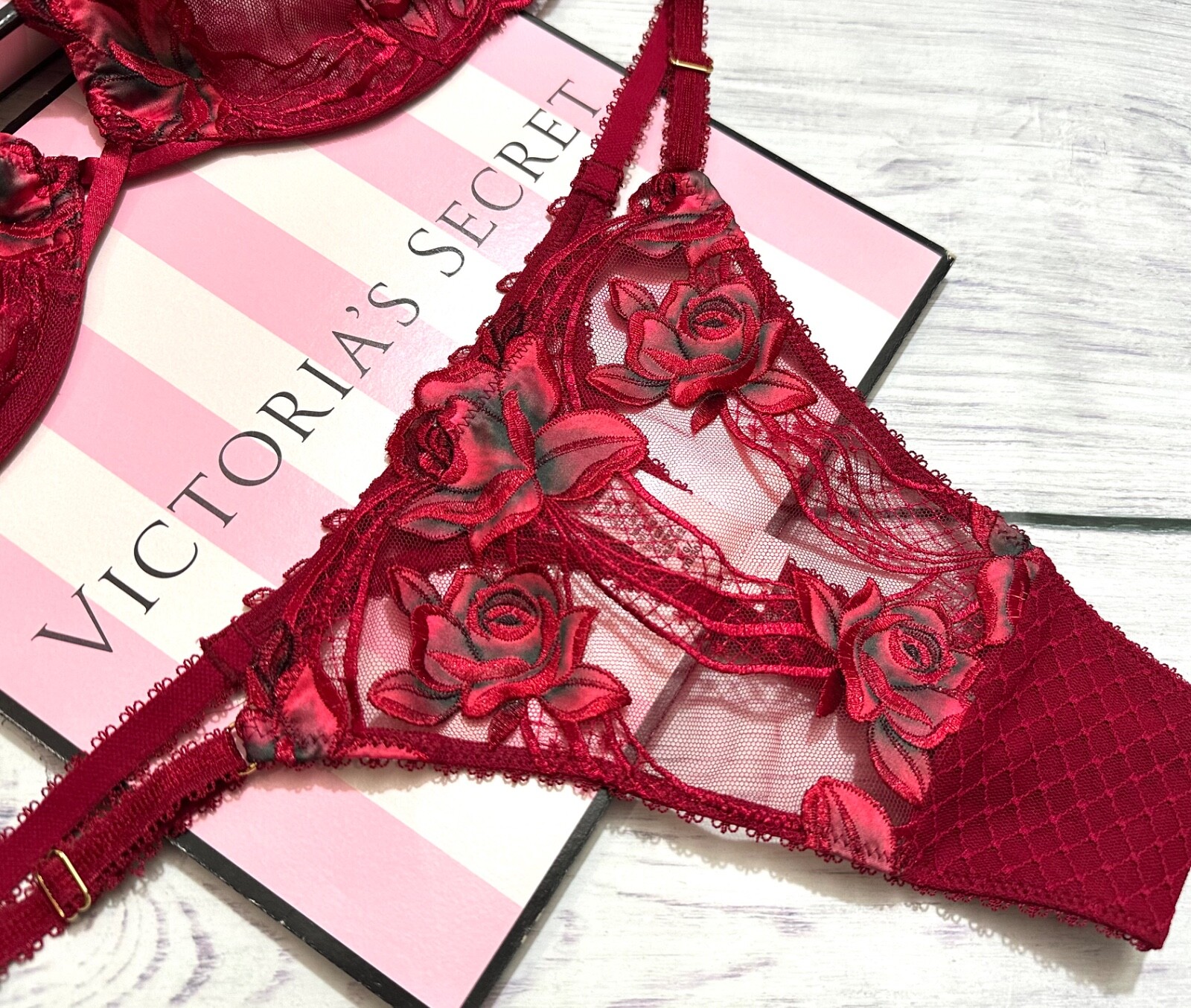 Victoria’s Secret VERY SEXY Red Rose Unlined Low-Cut Demi Bra Garter Thong Set