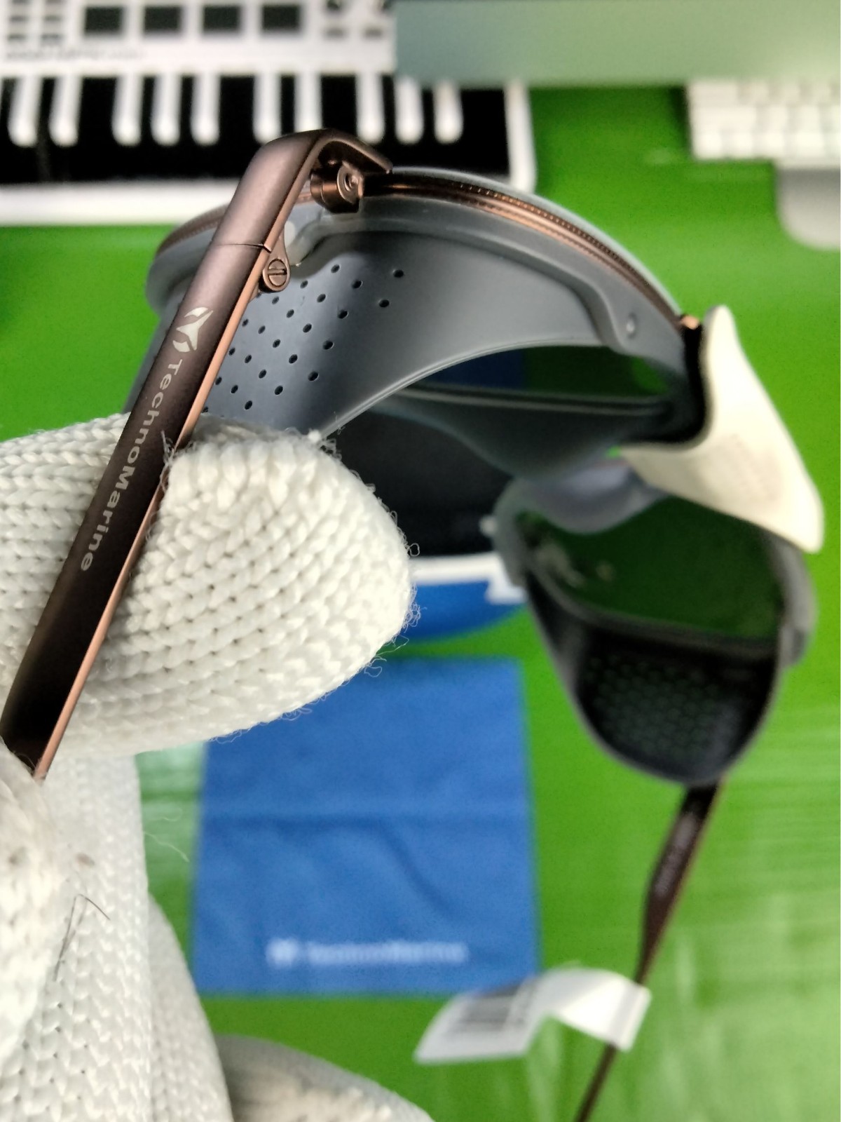 TechnoMarine Unisex Polarized Sunglasses Silver Mirror Beige WHT Trim TR90 Frame