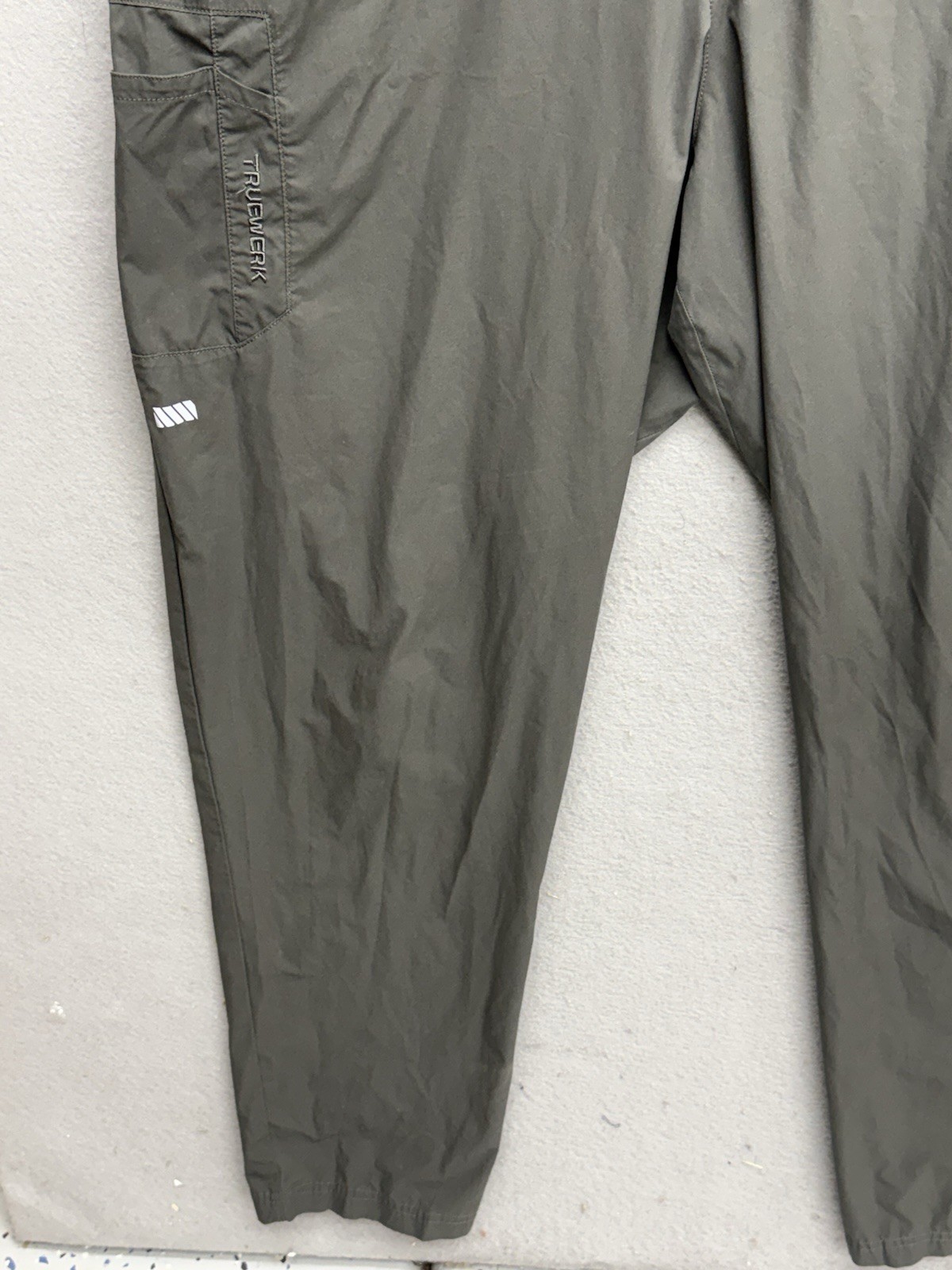 Truewerk Cloud Pants Mens 3XL Gray Workwear Utility Outdoor Performance Hiking