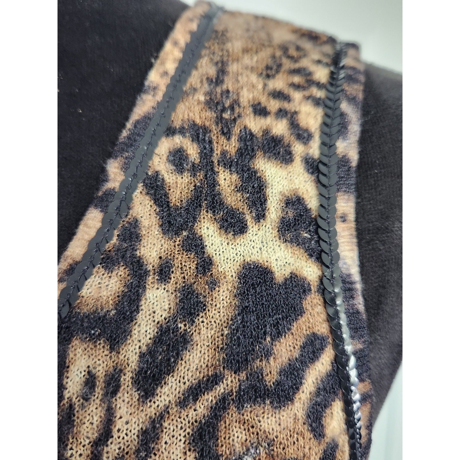 Lafayette 148 Sleeveless Leopard Print Knit Merino Blend Sequins Top Size M