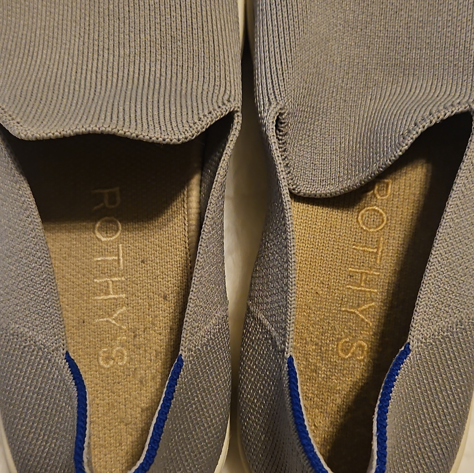 Rothys The Sneaker Womens Size 6.5 Classic Sand Great Condition