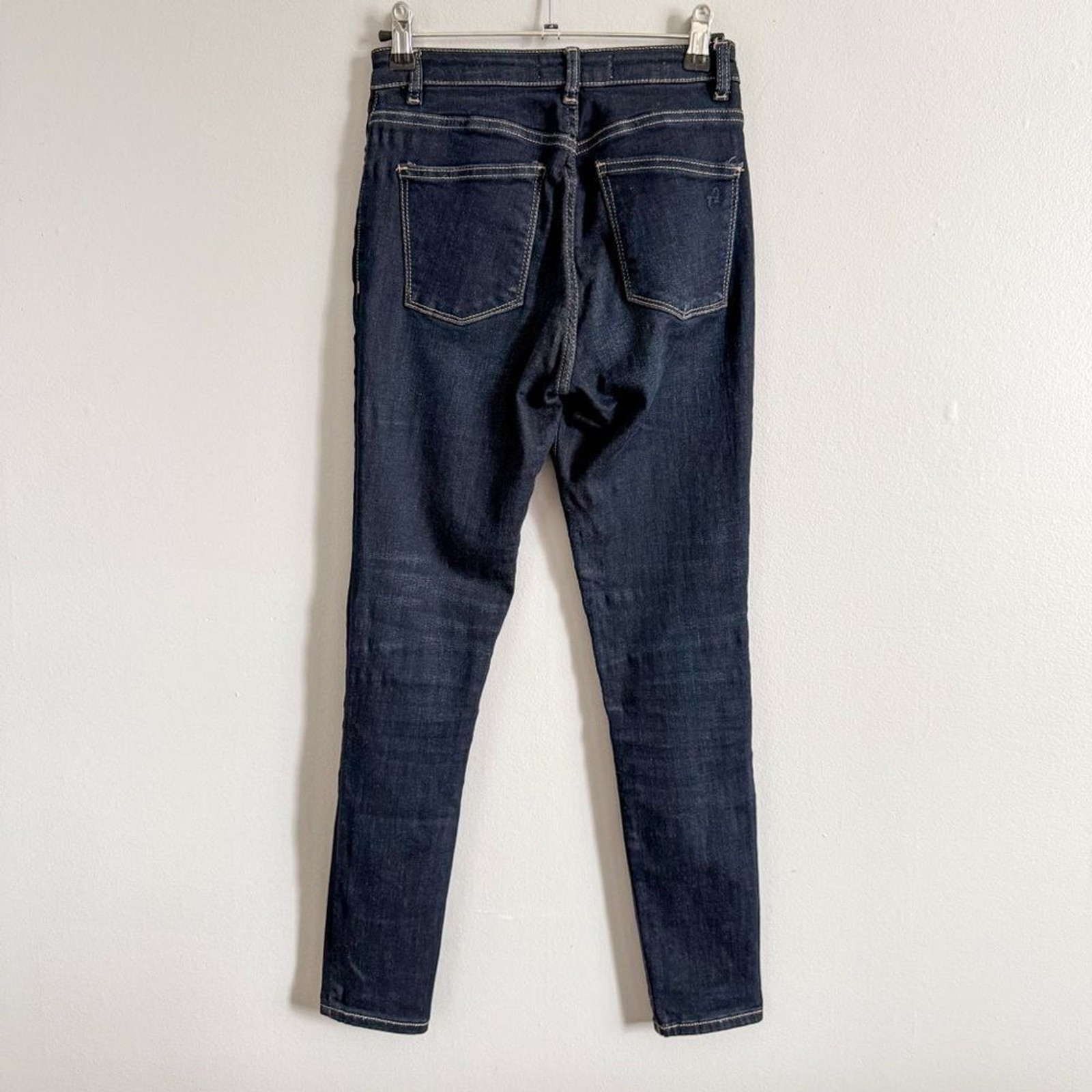 DL1961 Chrissy Skinny Dark Wash Premium Stretch Denim Size 24