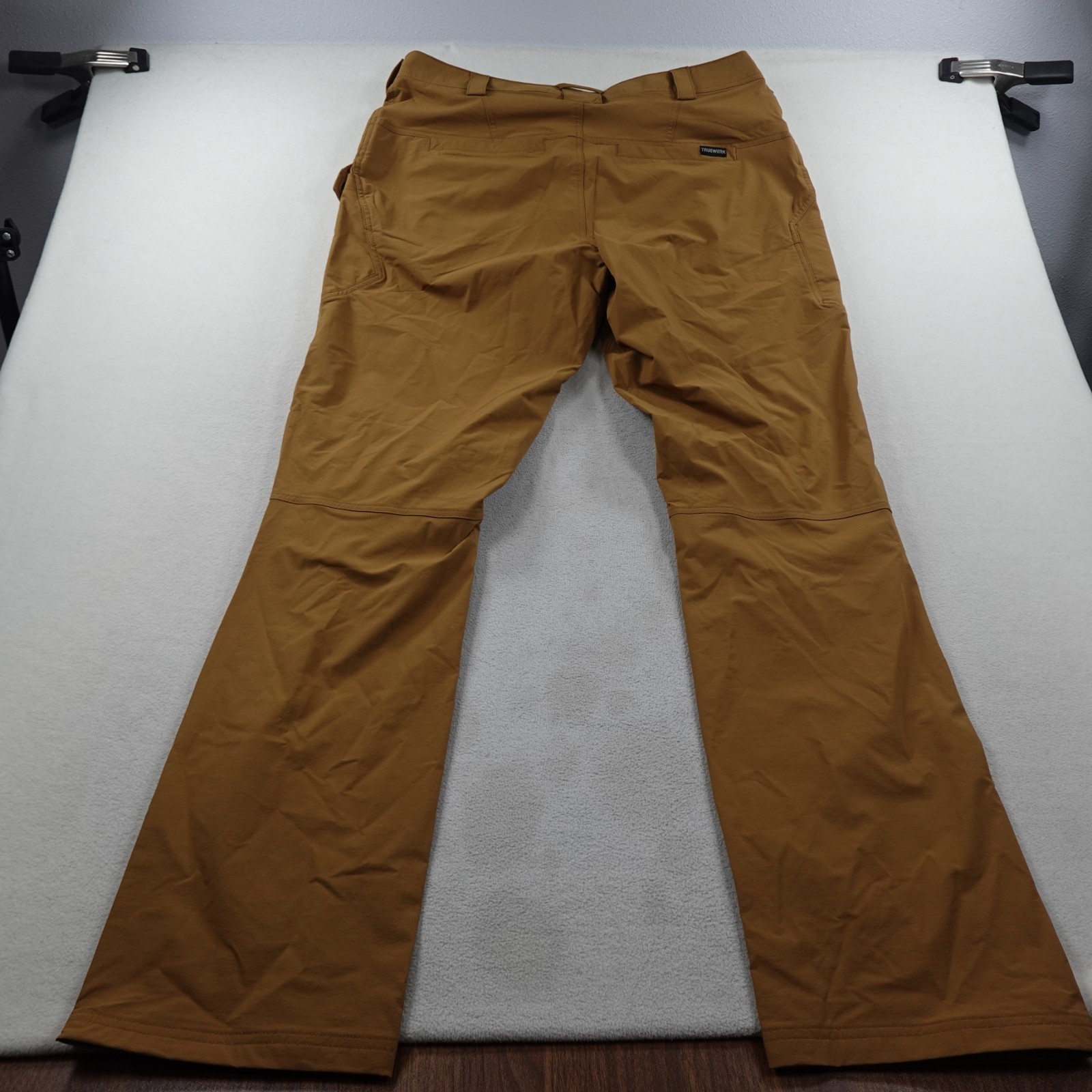 Truewerk T1 Werkpant Pants Mens 38 Brown Tech Cargo Work Performance Stretch NWT