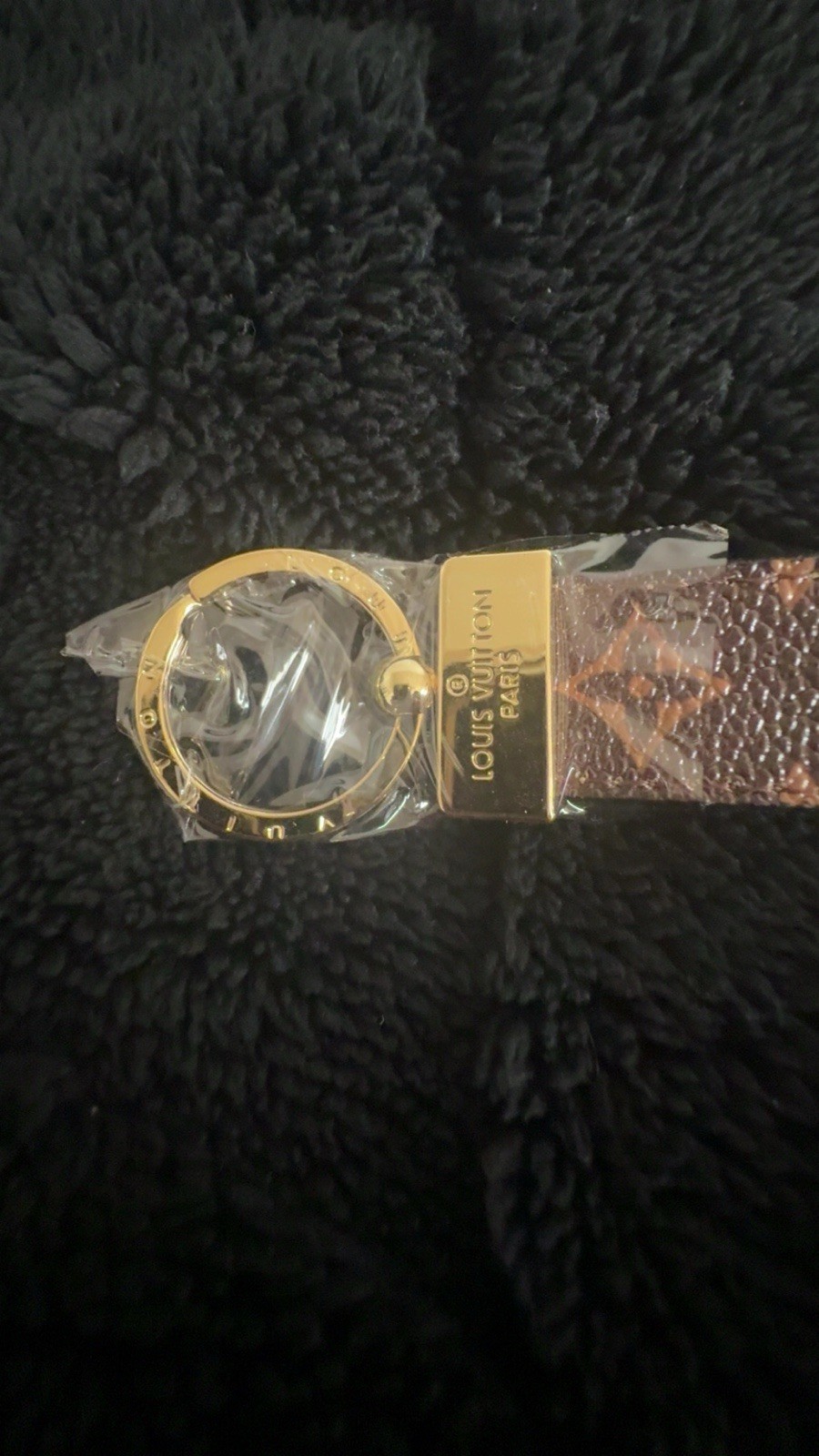 Louis Vuitton Monogram Brown Gold Leather Metal Key Chain Key Ring Designer Logo