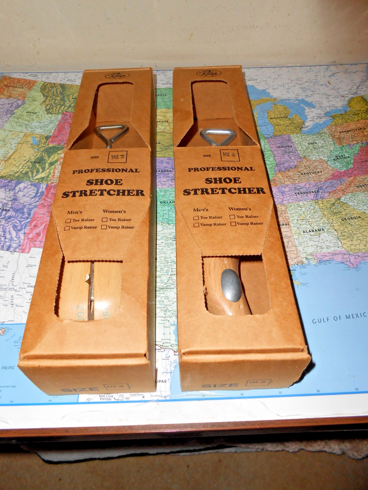 NIB -Ralyn Professional Wood Shoe Stretcher Size HI 2 – Justin Blair & Co. Heels