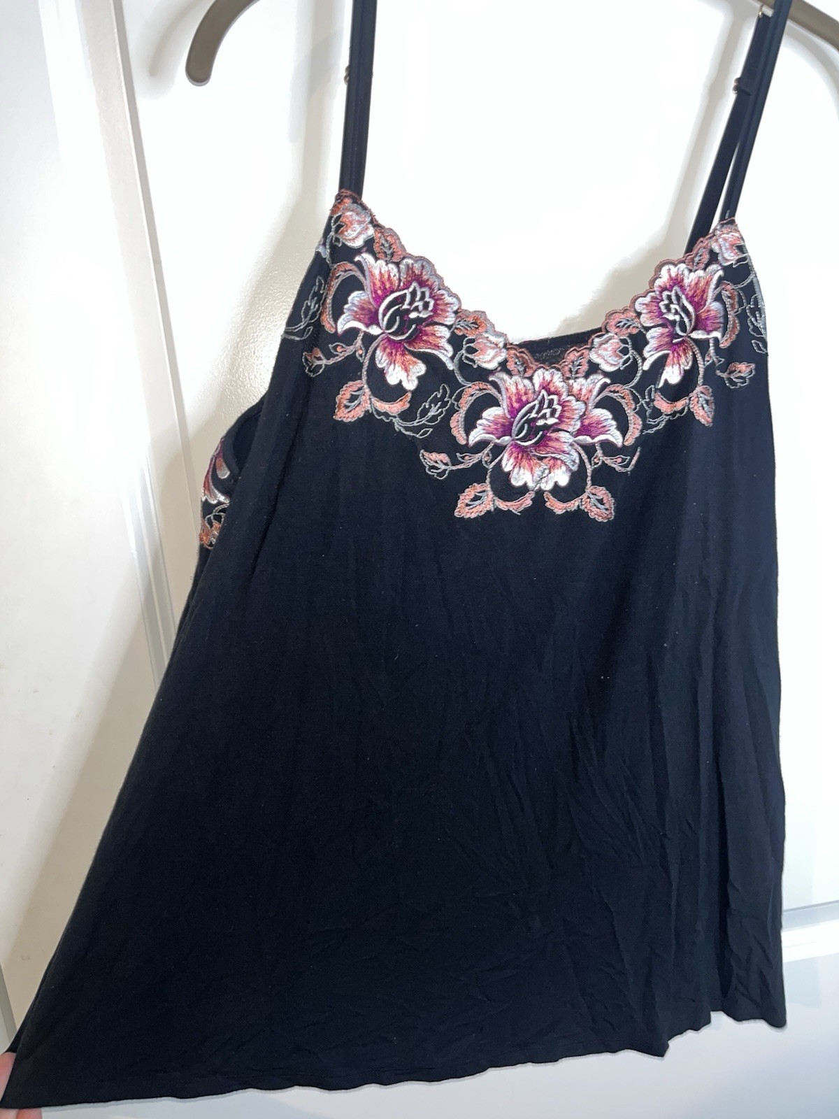 Soma Lined Fairy Soft Delicate Floral Embroidery Adjustable Camisole Top Size XL