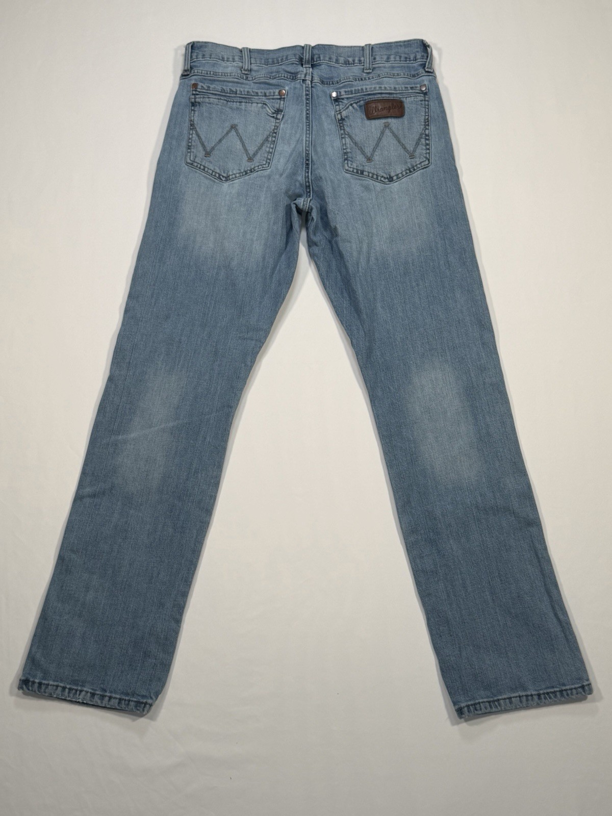 Wrangler Retro Slim Straight Jeans Men’s 32×32 Light Wash Denim Western Cowboy