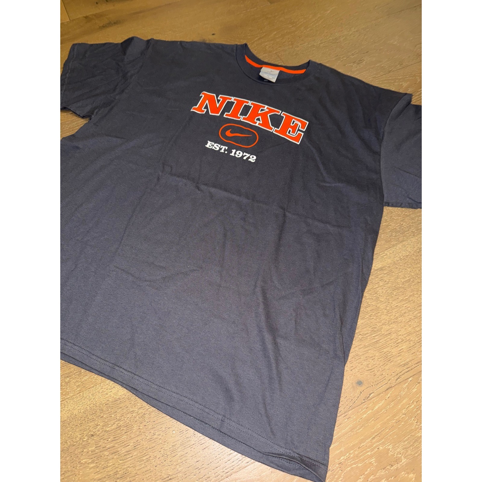 Nike Mens Graphic T-Shirt Charcoal Grey Orange EST 1972 Swoosh Logo XXL