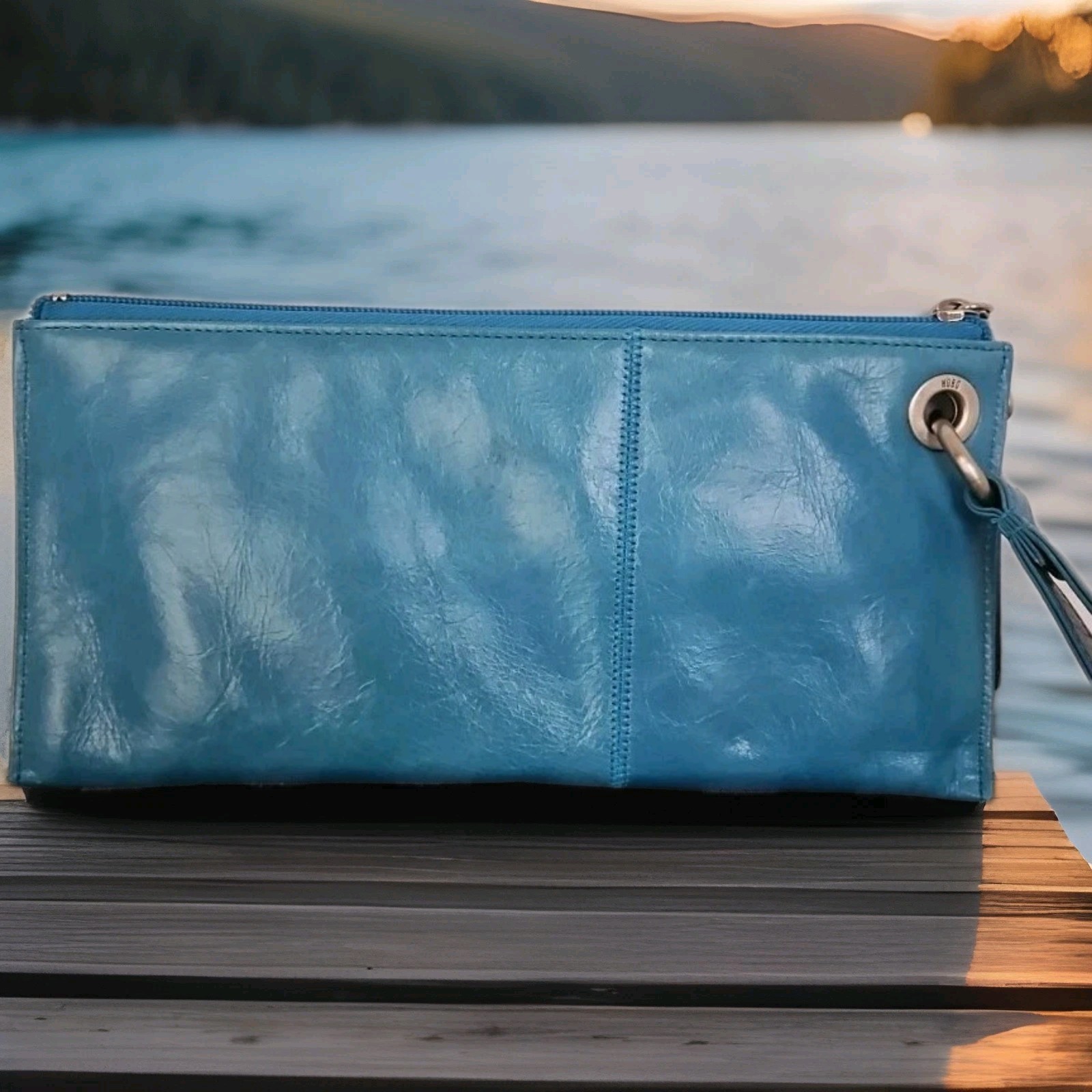 Women’s Hobo Vida Leather Wristlet Clutch Purse, Tranquil Blue READ