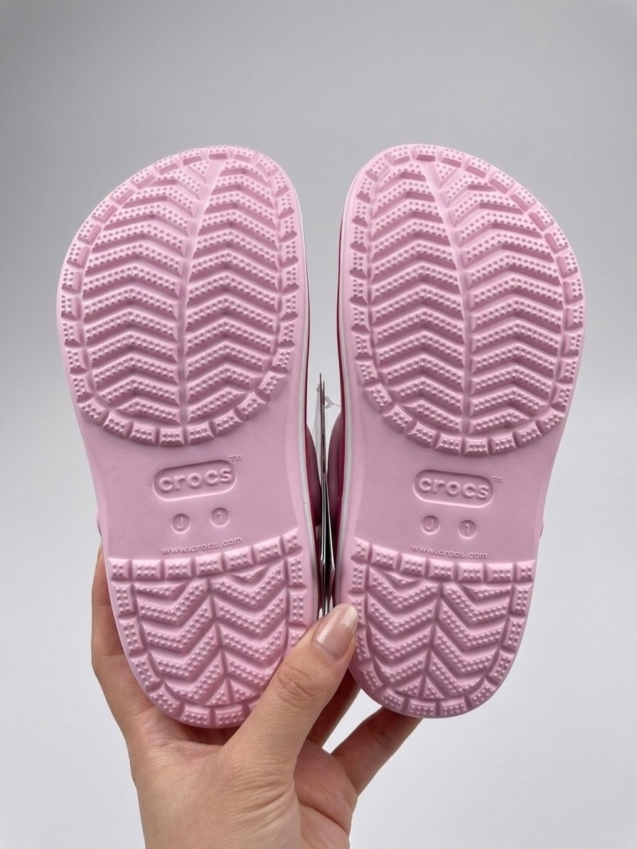 New Crocs Bayaband Clog Size J1 Girl’s Pink