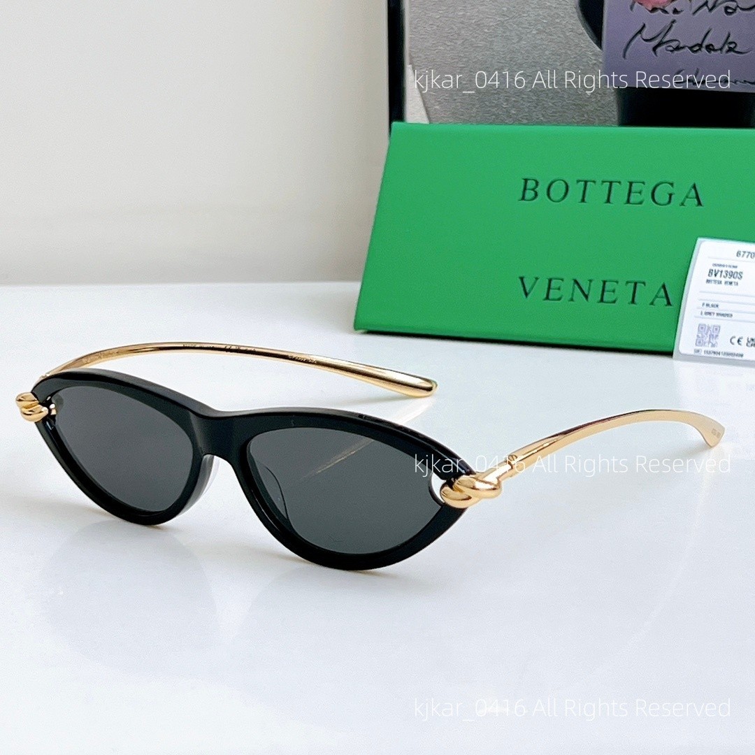 Bottega Veneta Knot BV1390S Cat Eye Sunglasses for Women Black Gold Authentic