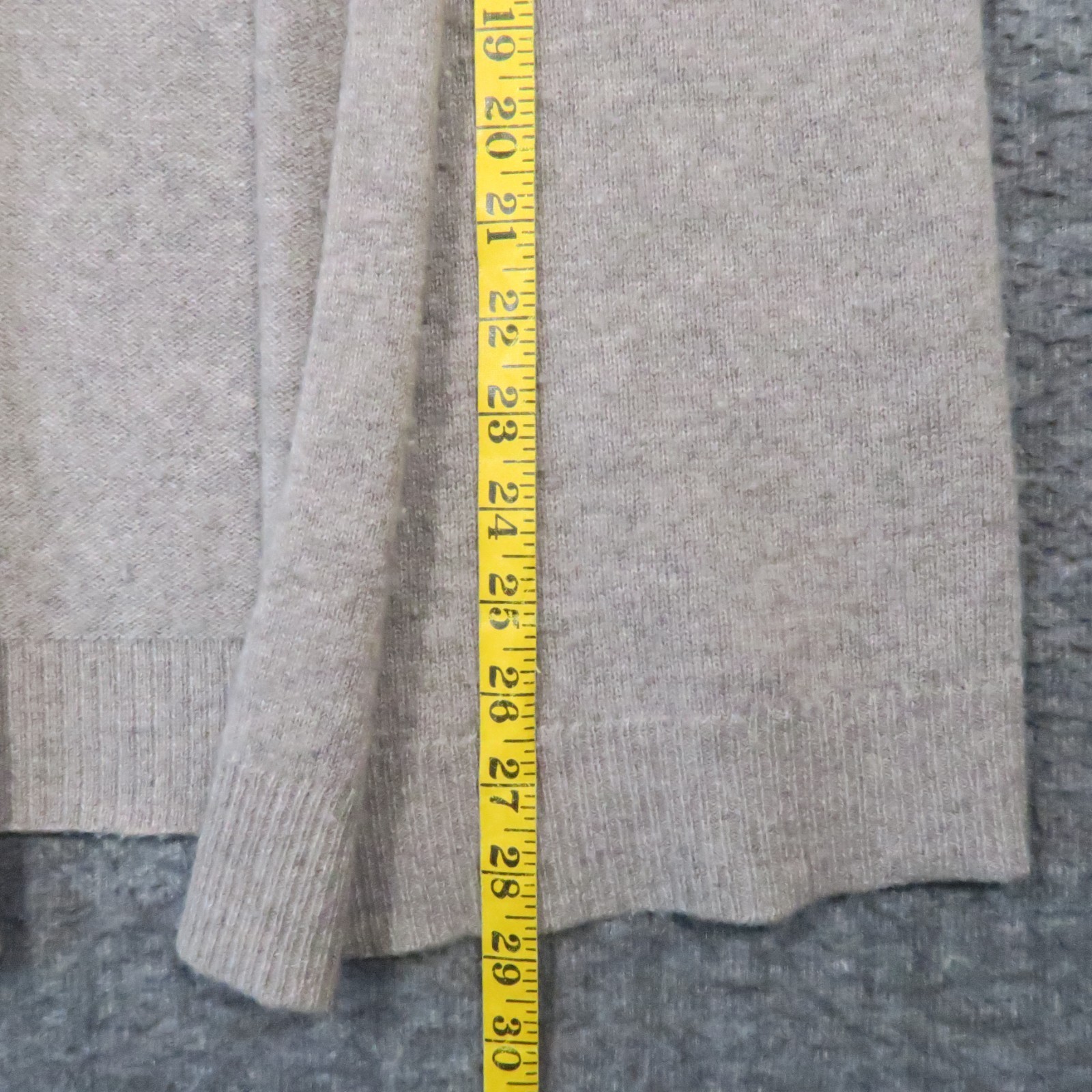 Tahari Pure Luxe Cashmere Cardigan M Beige Open Front Shawl Minimalist Luxury