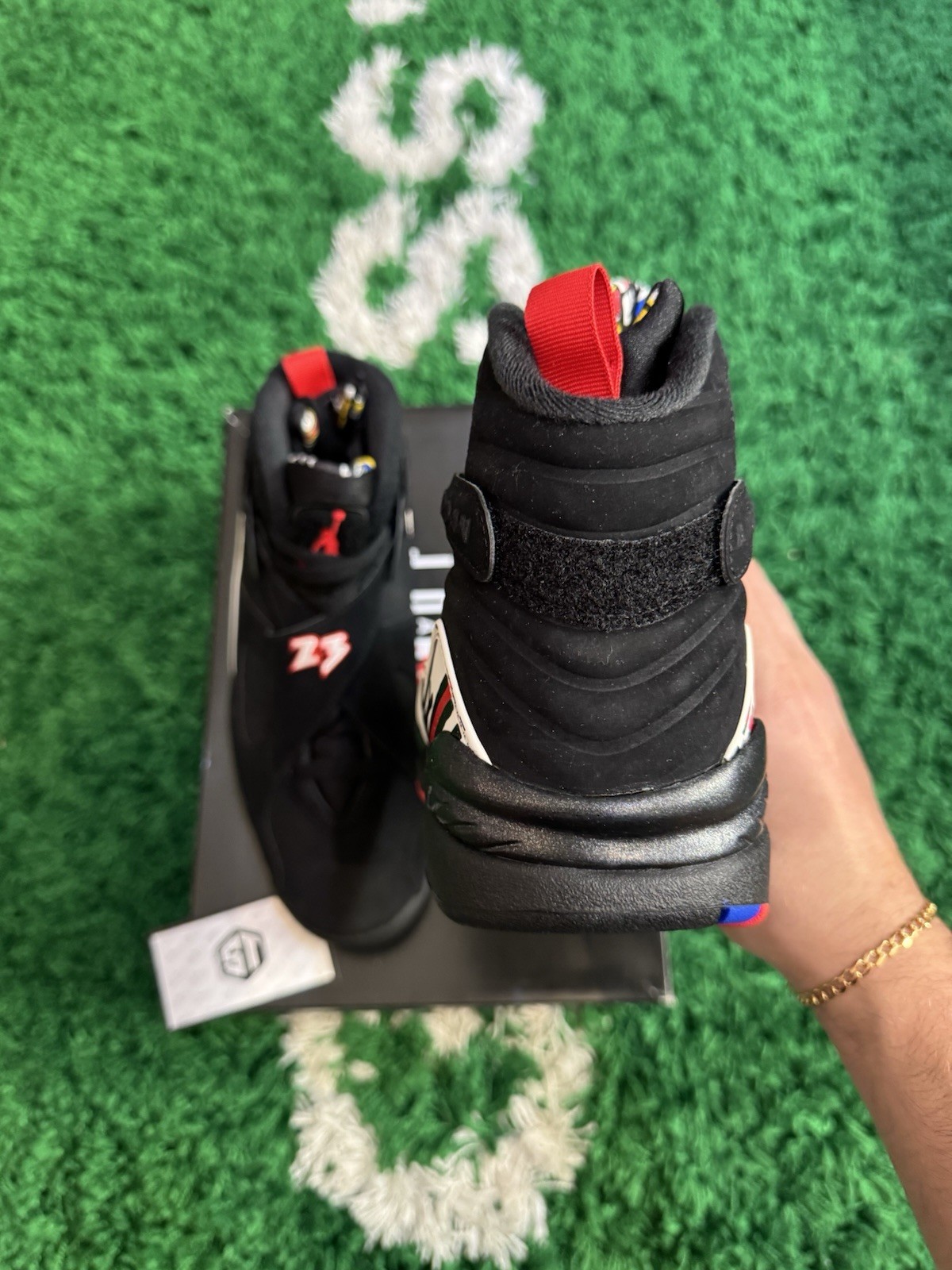 Jordan 8 Playoffs (2023) Size 8 (305381-062)