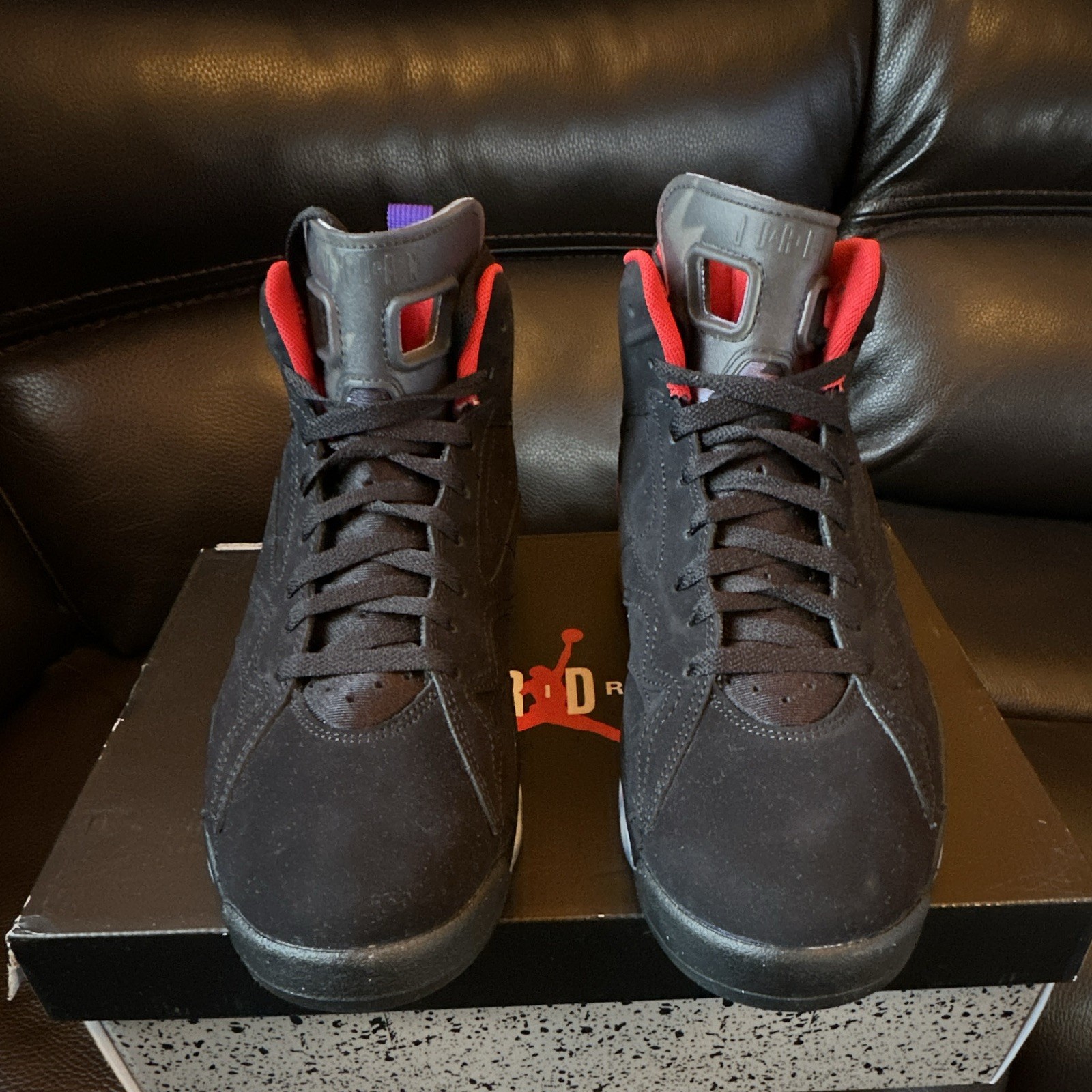 Jordan MVP Men’s Mid Top Basketball Sneakers Black/Red/Purple DZ4475-005