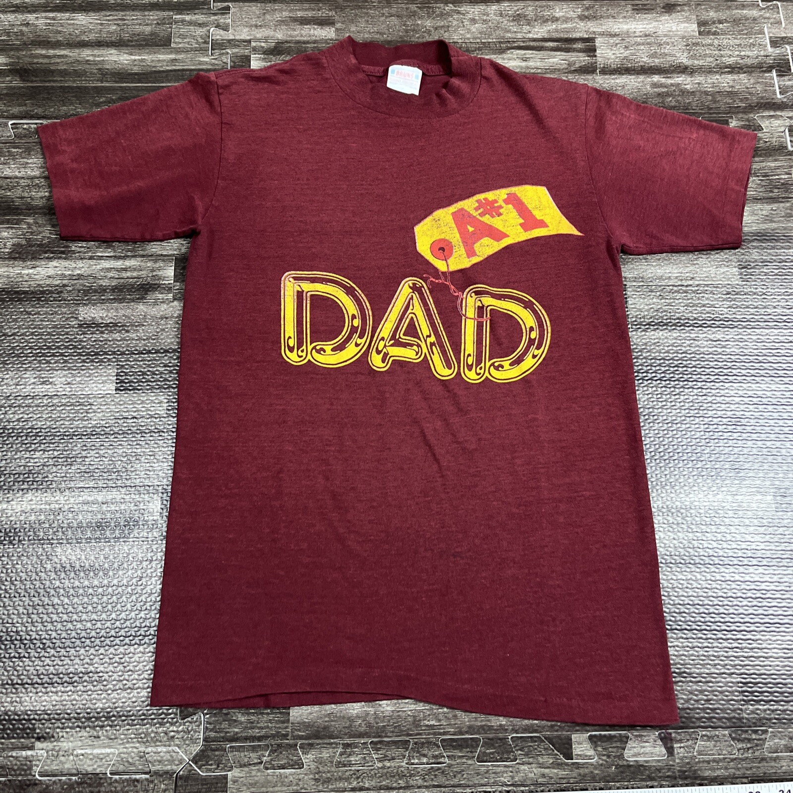 Vintage 1980s #1 Dad Graphic Tshirt Burgundy Medium VTG Casual