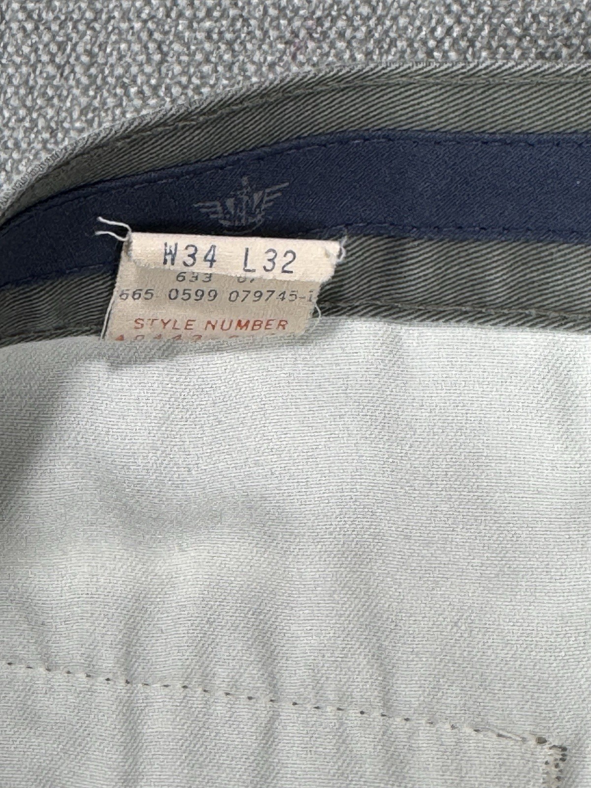 Vintage 90s Dockers Mens 34×30 Faded Pleated Straight Leg Chino Pants Green