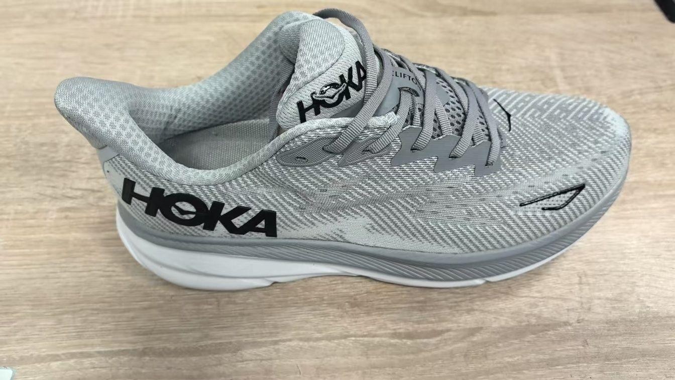 Hoka Clifton 9 Men Shoe Grey Sneaker US 10.5