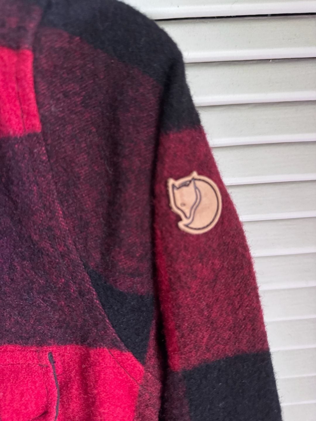 Fjällräven Women’s Canada Shirt in Red/Black Buffalo Plaid