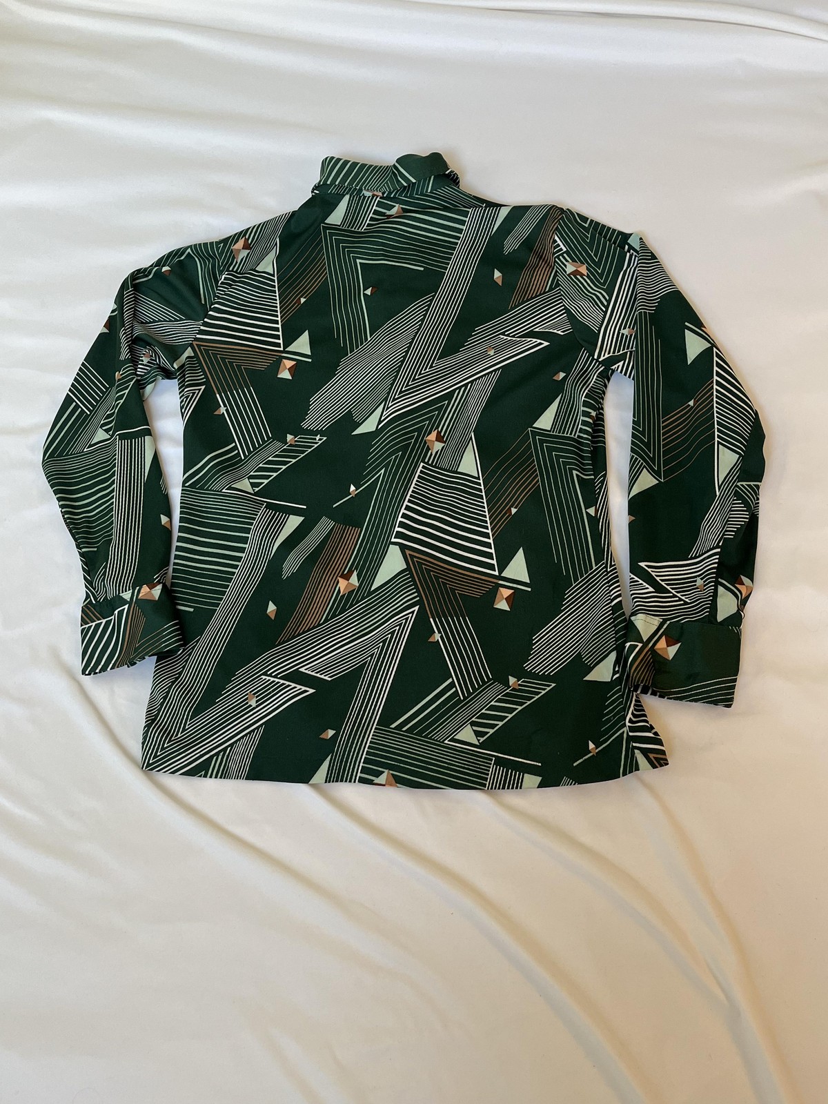 Vintage Disco Shirt M 70s Dagger Collar Long Sleeve Green Geometric Polyester