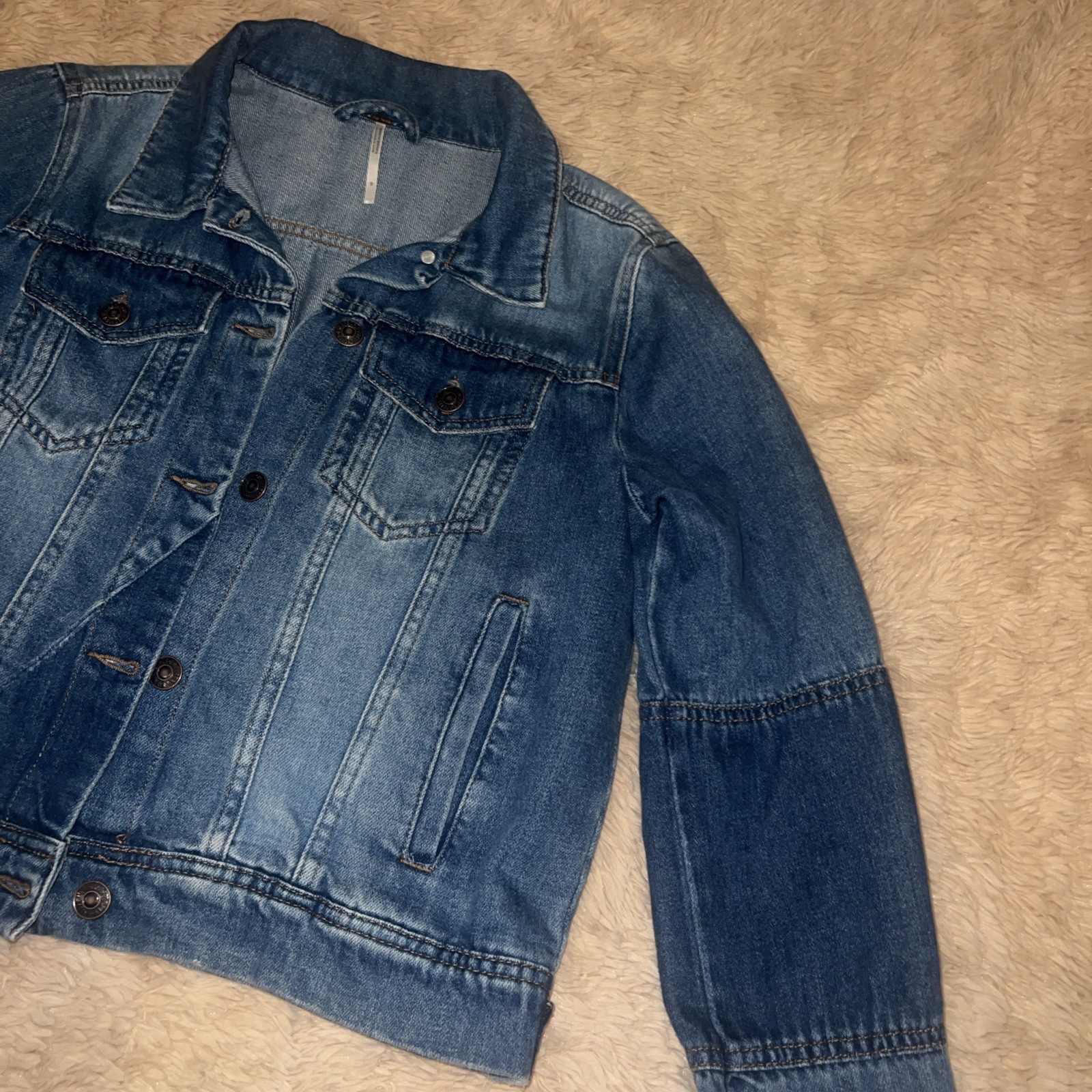 Free People Denim Jacket Womens Small Blue Button Front Cropped Jean